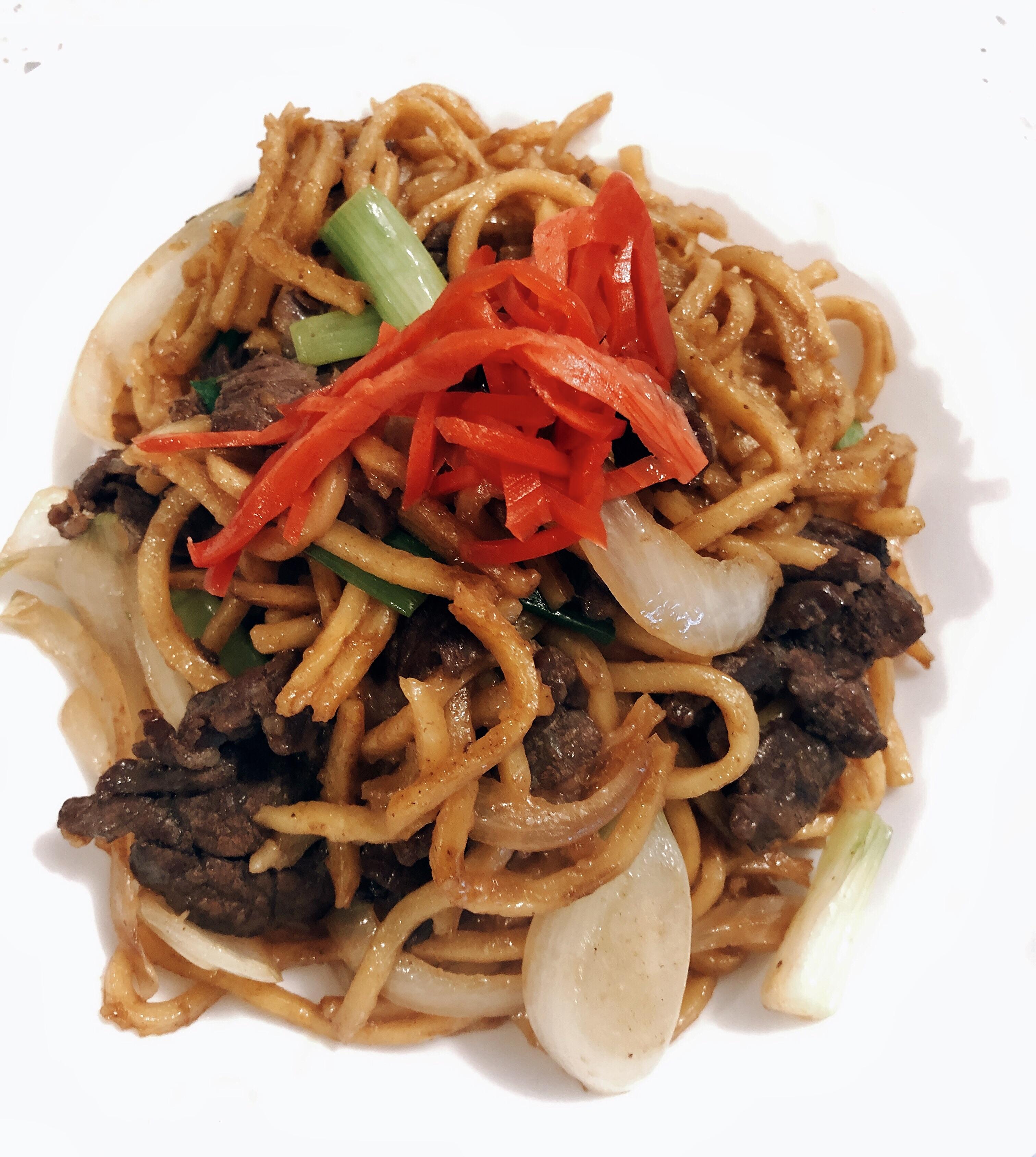 [homemade] beef yakisoba r/food