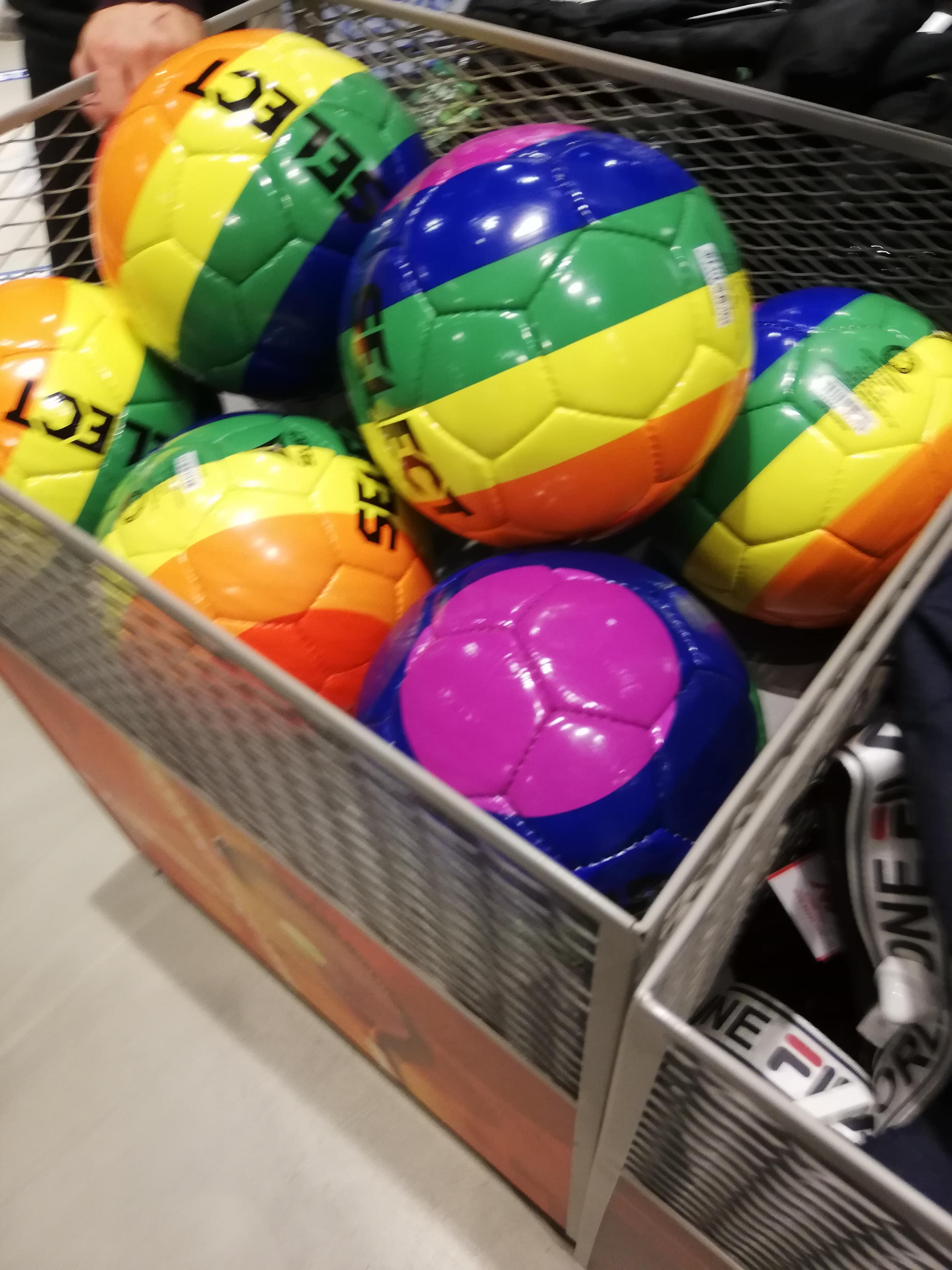 Gay Balls r/pics