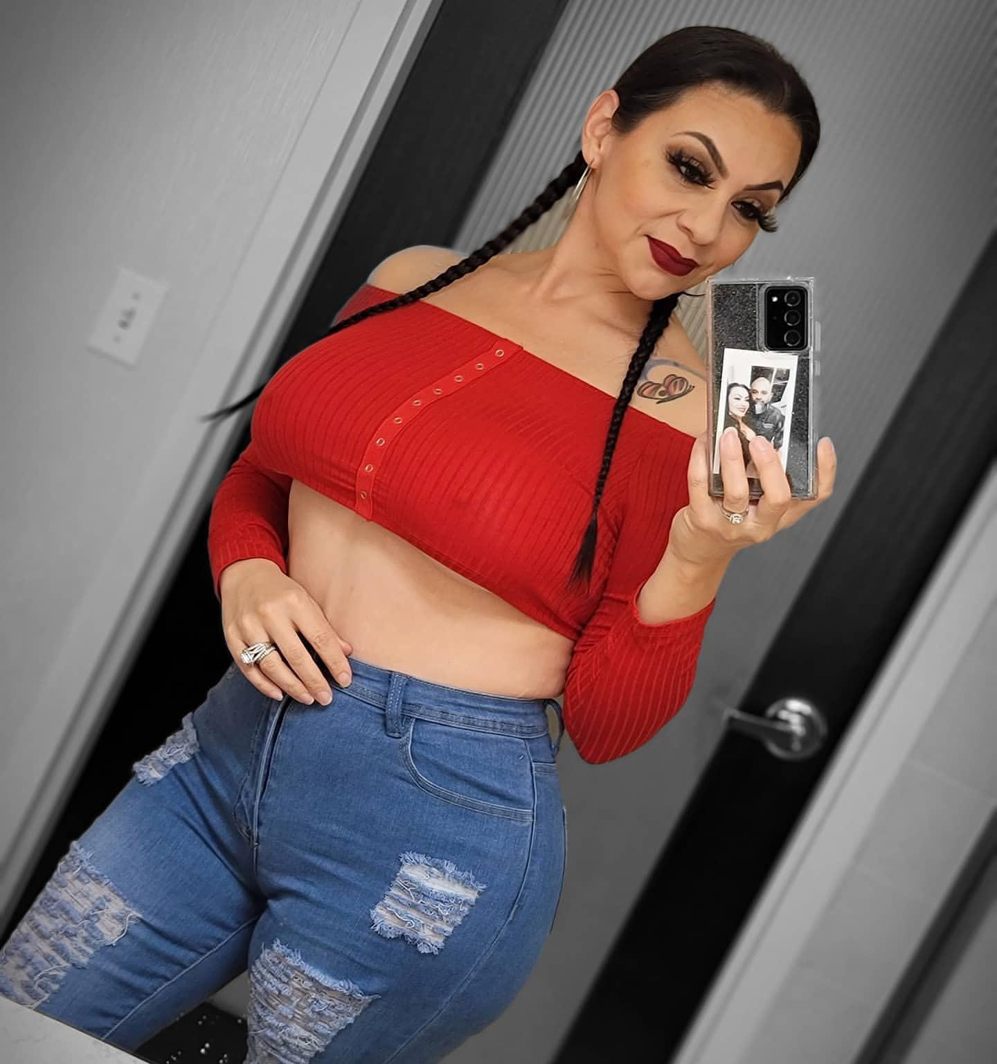 Latina Milf/Gilf 🚨 🔥 socialmilf