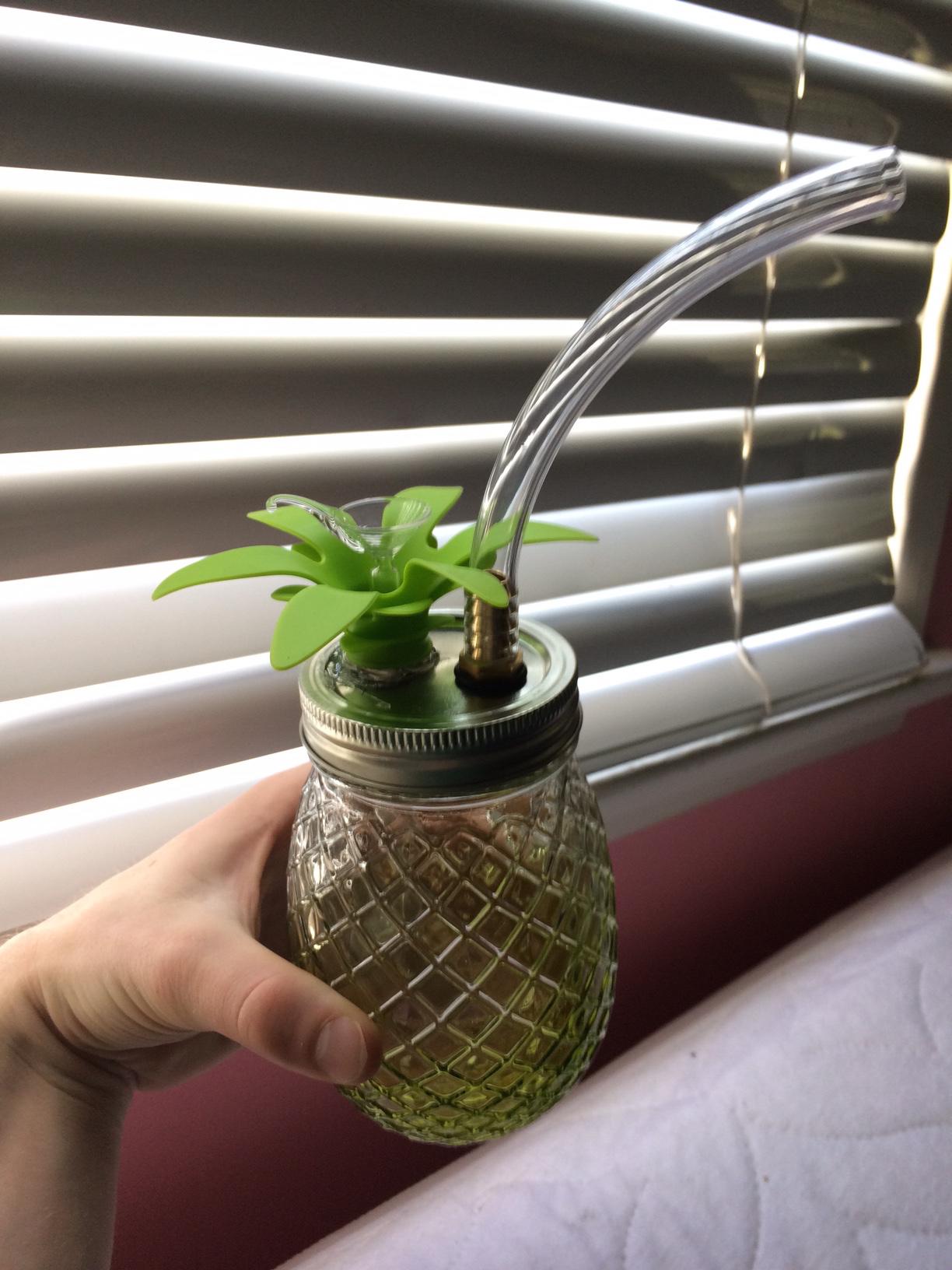 Home made pineapple mason jar bubbler r/StonerEngineering