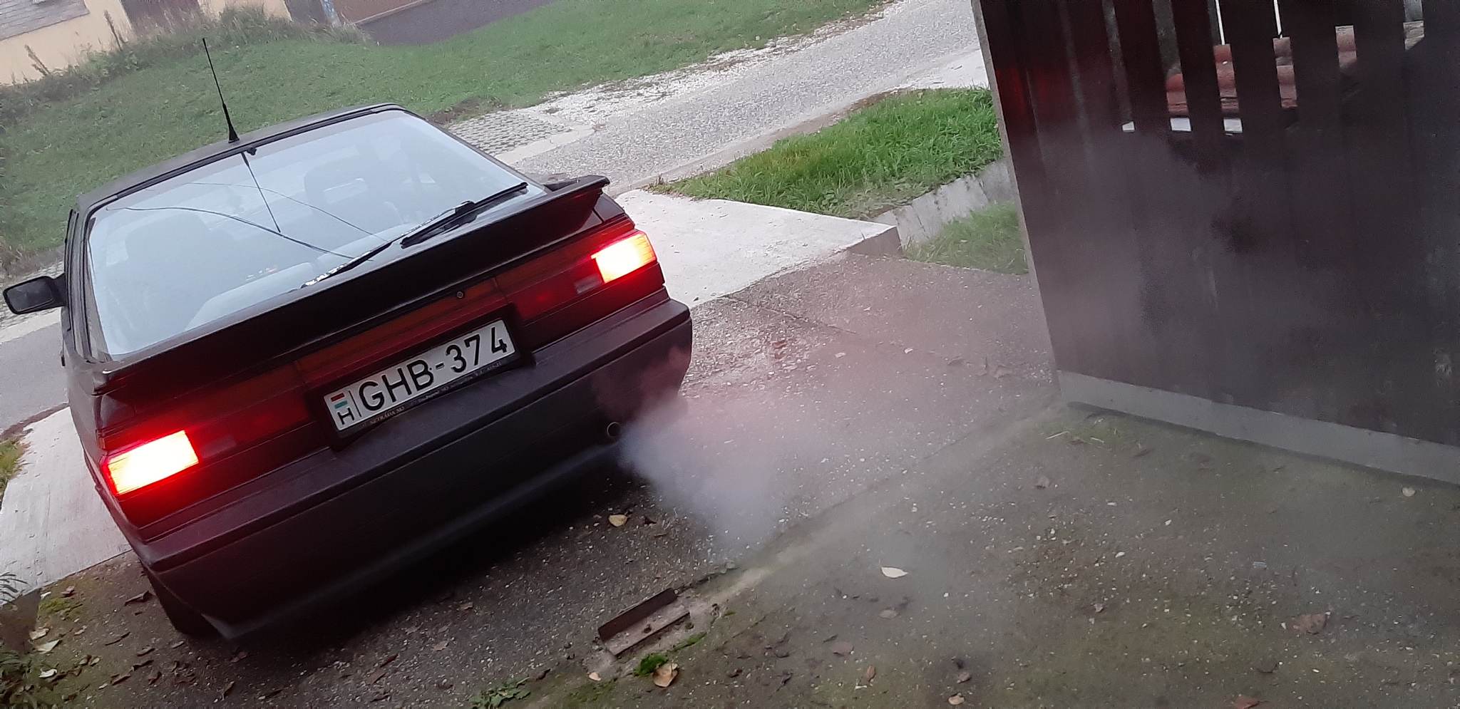 Is this amount of visible exhaust fumes in cold weather okay for my '89