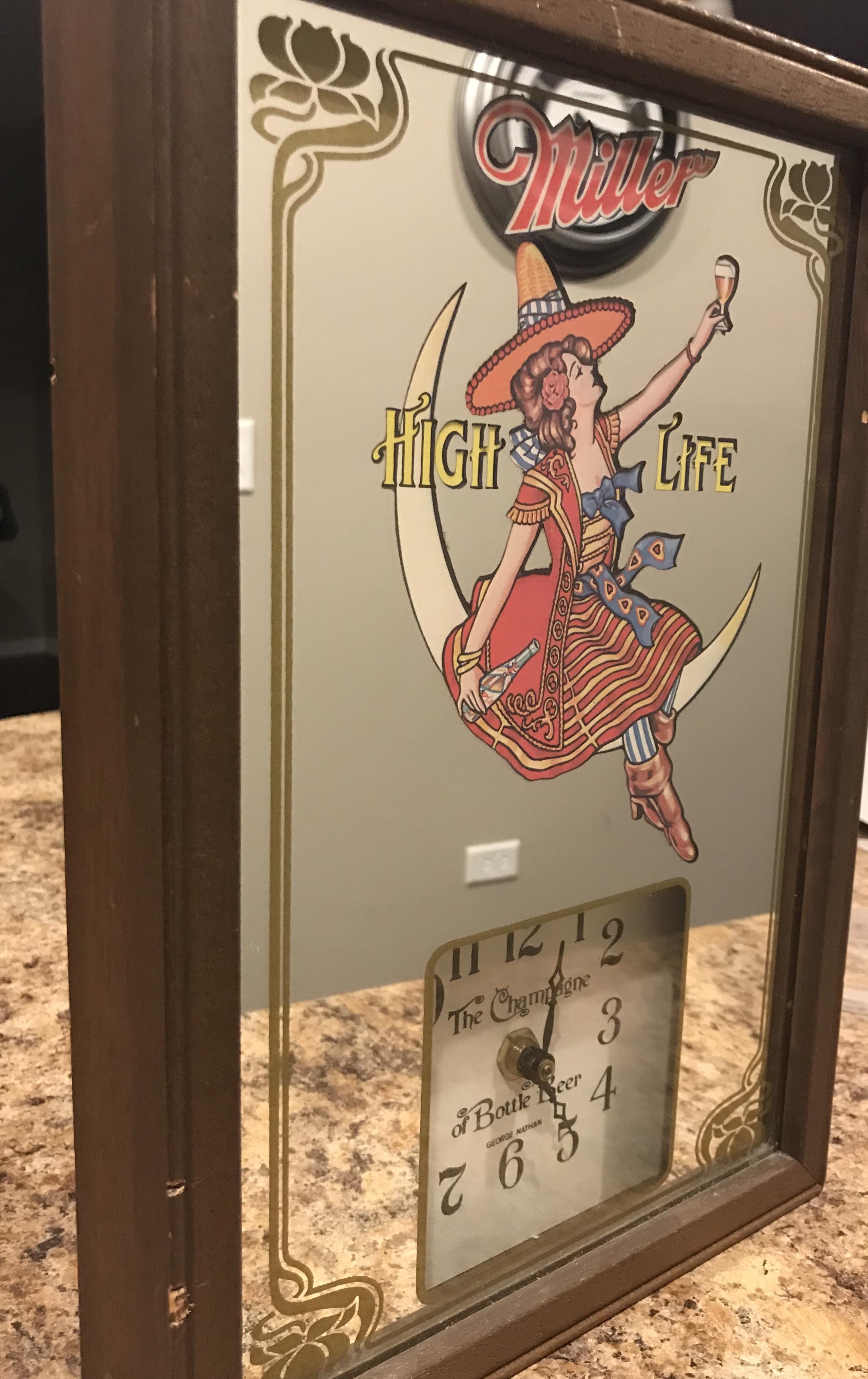 Found a Vintage Miller High Life clock today r/ThriftStoreHauls