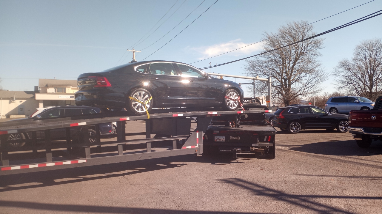 This customer found my company Goliath Auto Transport through this subreddit last night. After