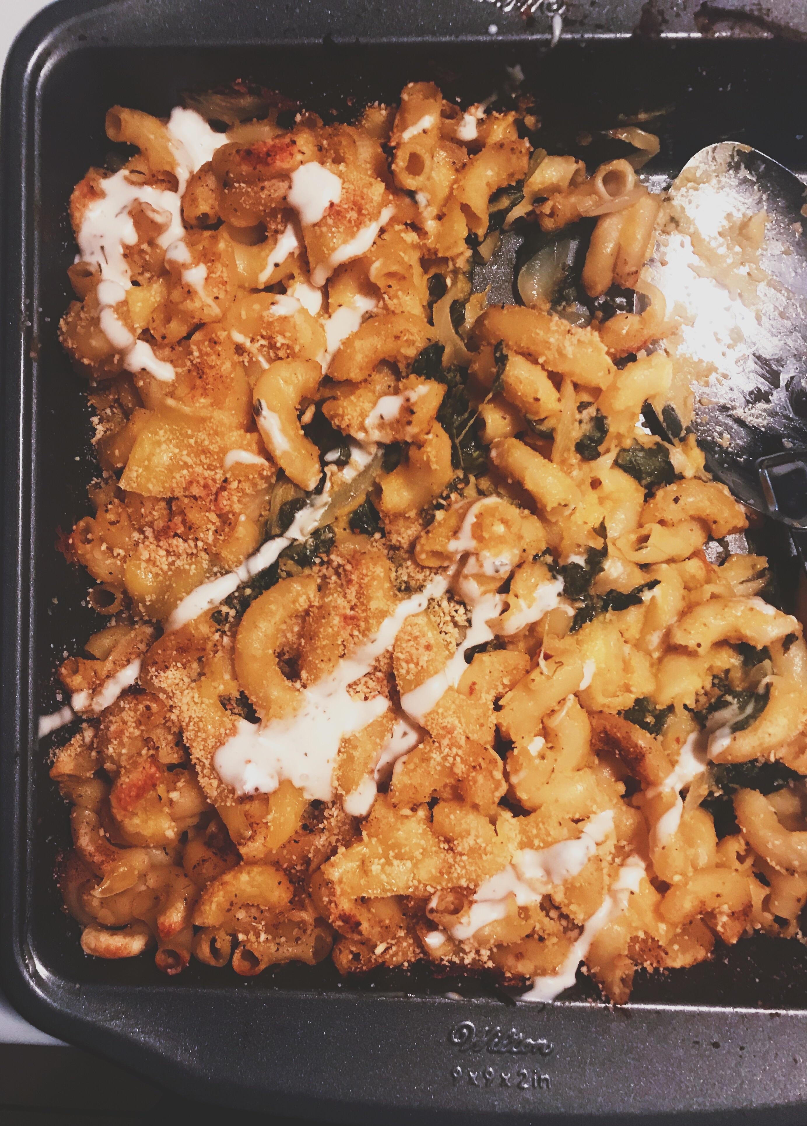 Spicy Nacho Mac n Cheese Casserole with Vegan Ranch r/vegan