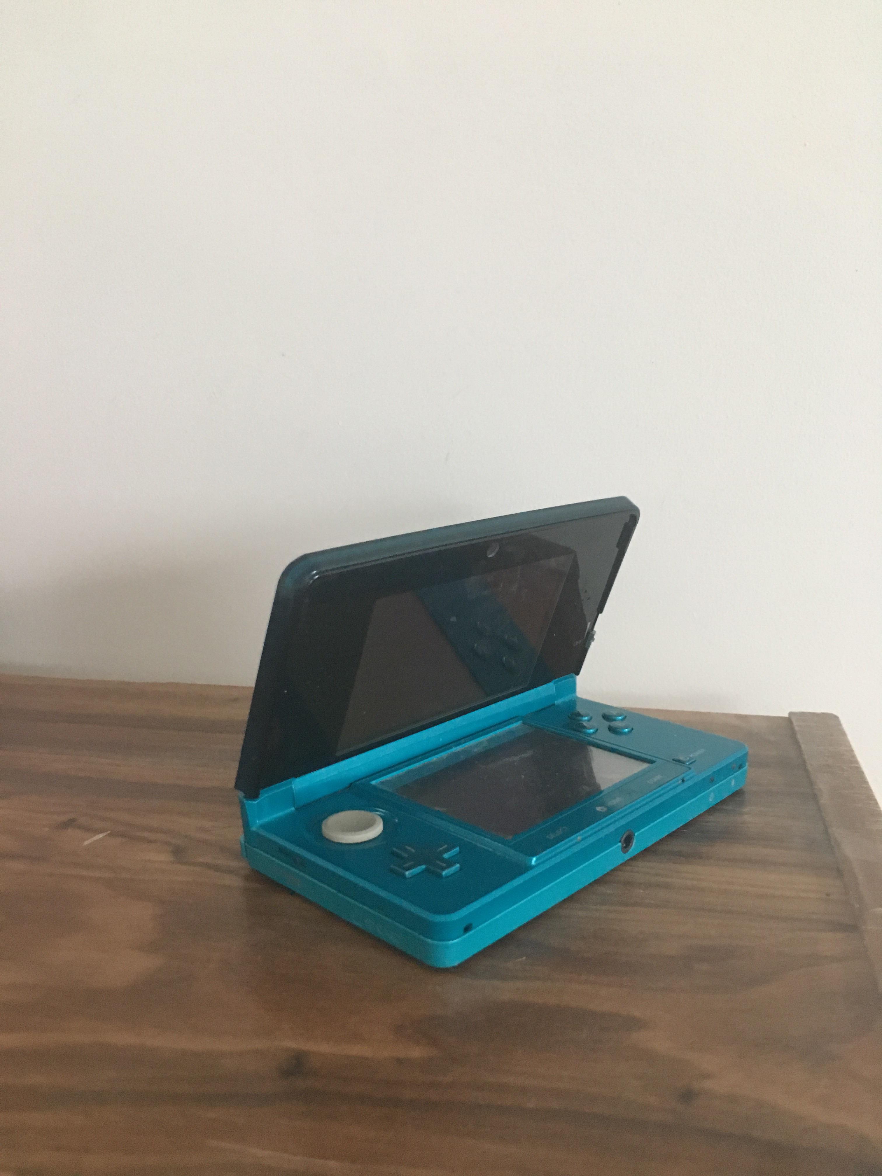 Found this bad boy when cleaning (Nintendo 3DS) r/nostalgia