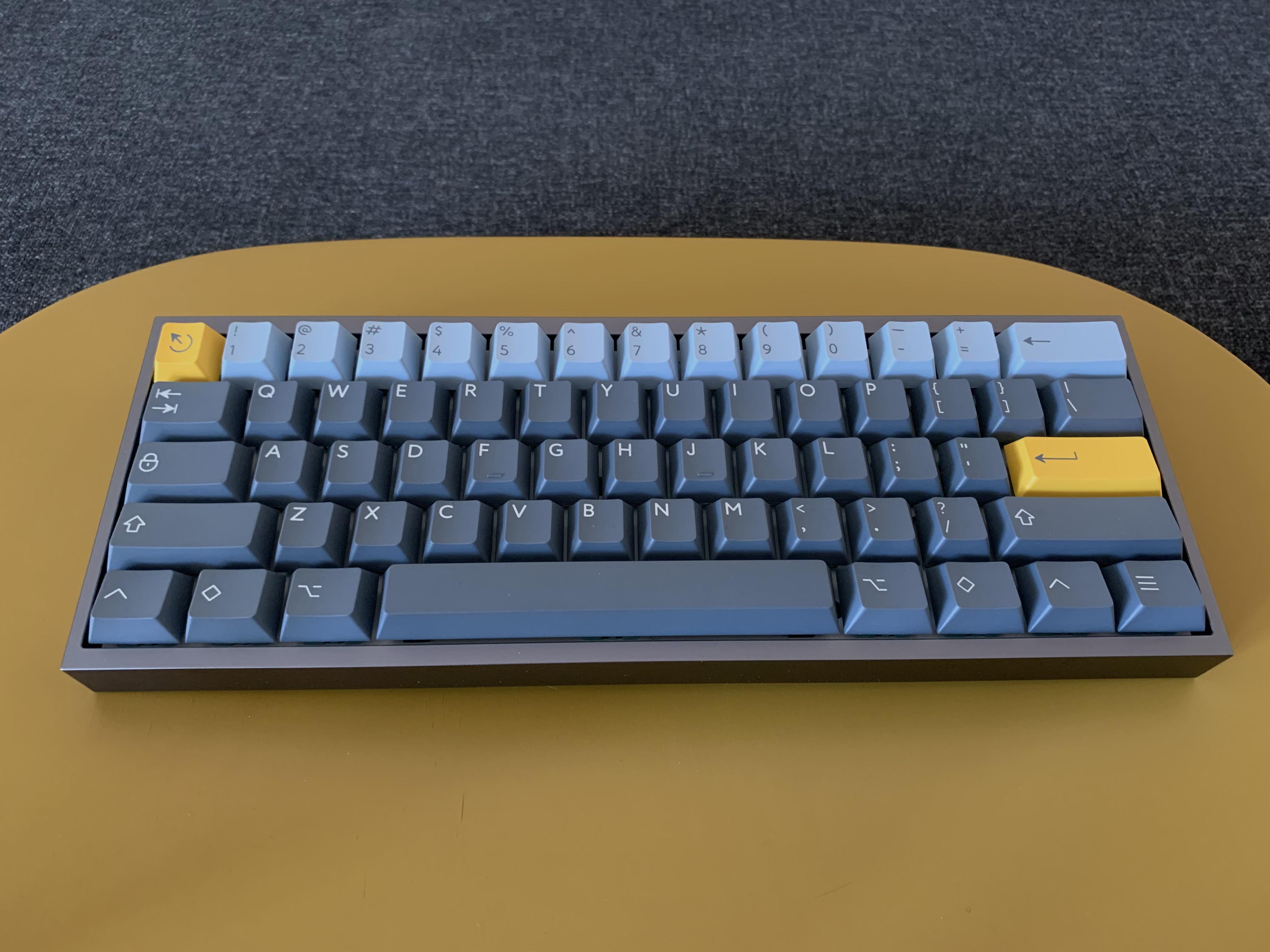 My first build Tofu 60 Redux with a (PBTfans) Twist ) r