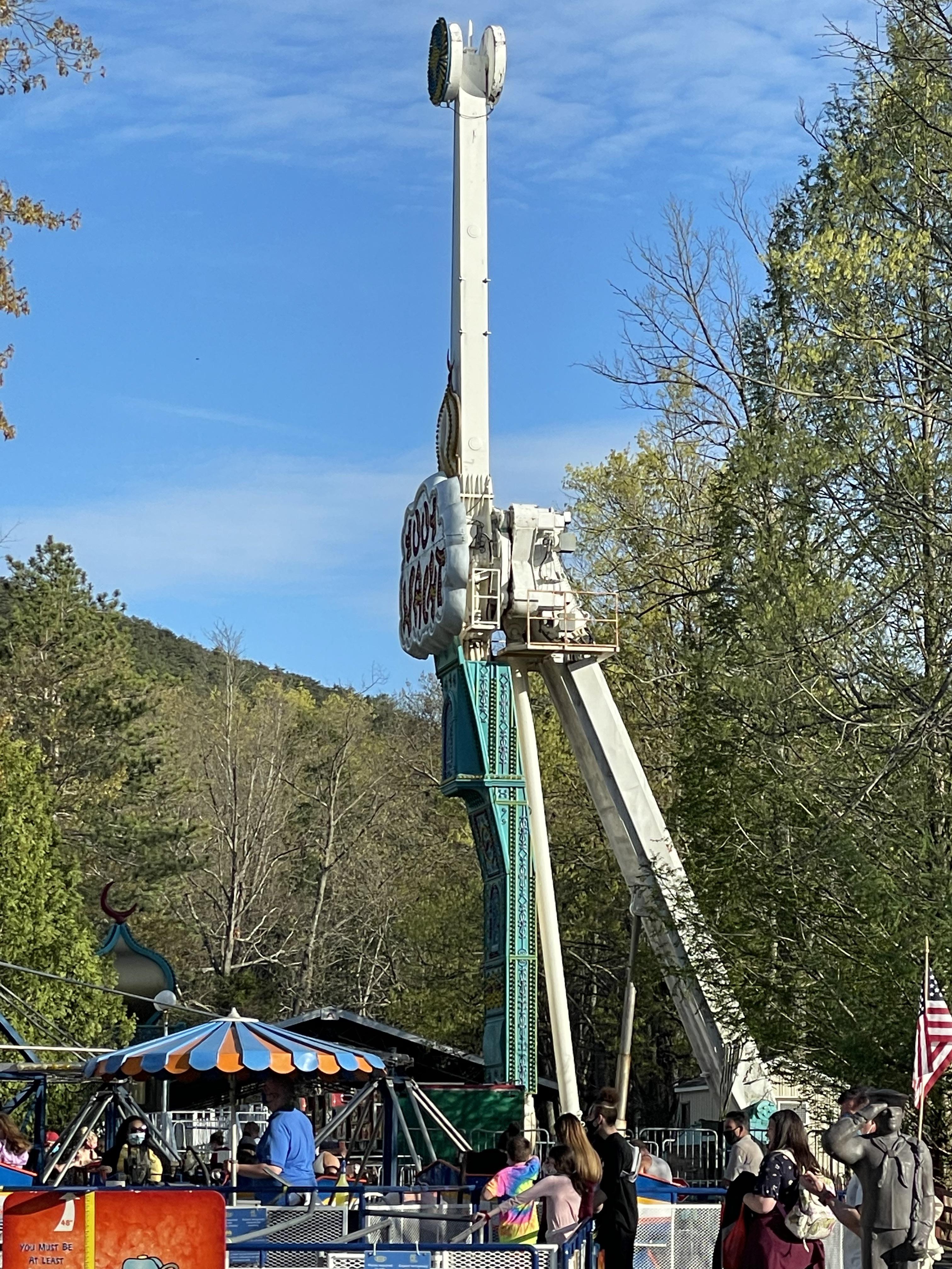 Was at Knoebels today! Remembered this ride has had sex before... r