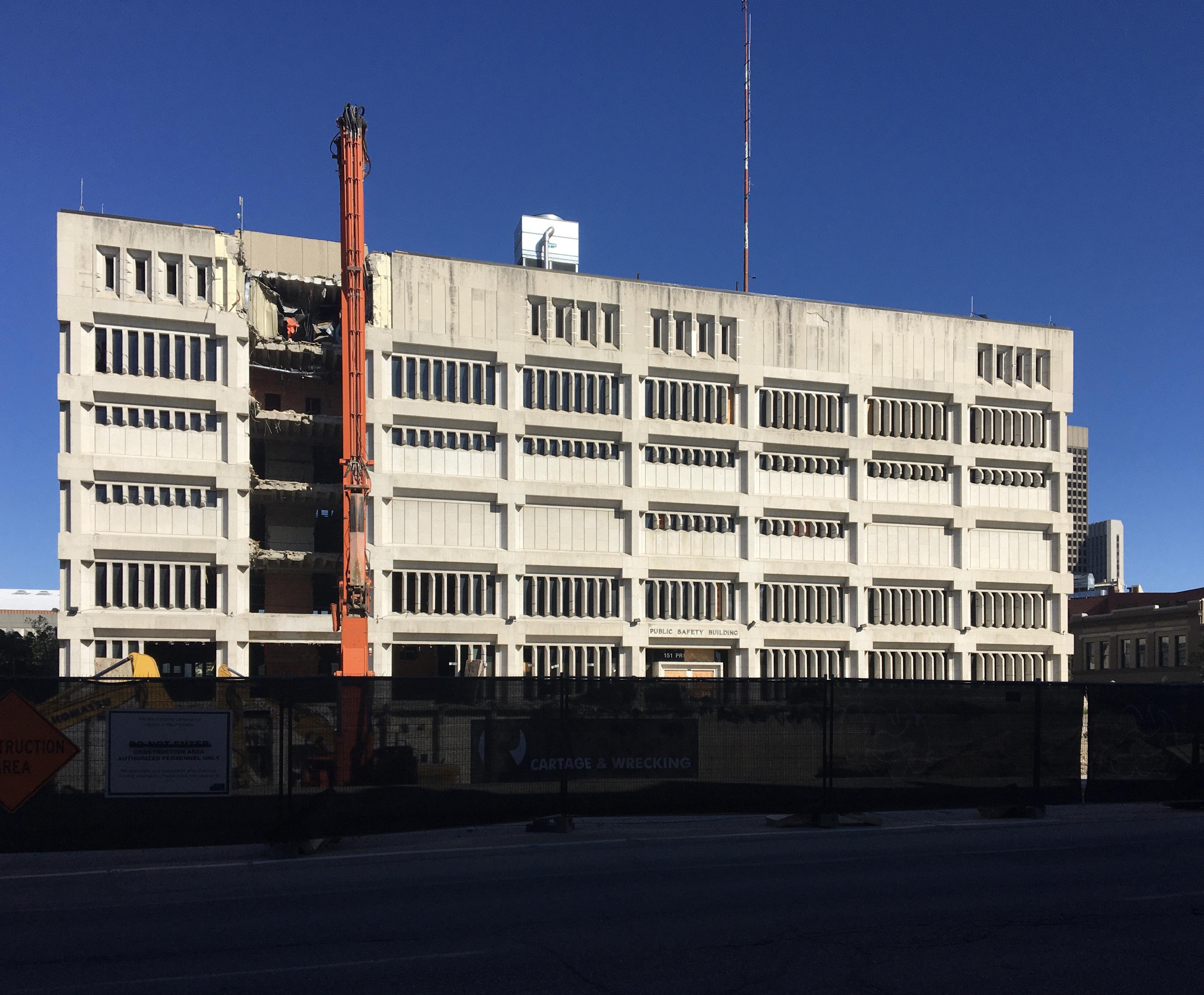 17 best u/acute_winnipegosis images on Pholder Winnipeg, Risa and