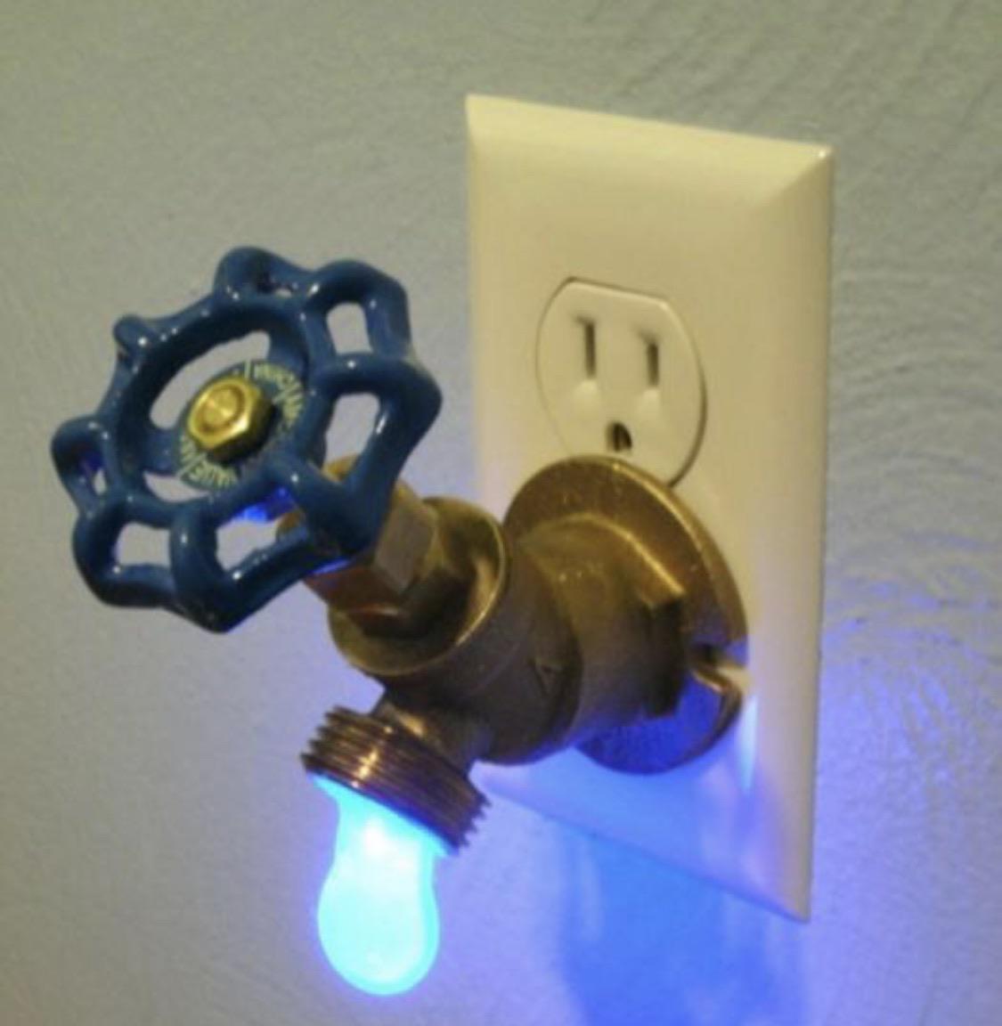 Turn on the electricity faucet r/plumbtrician