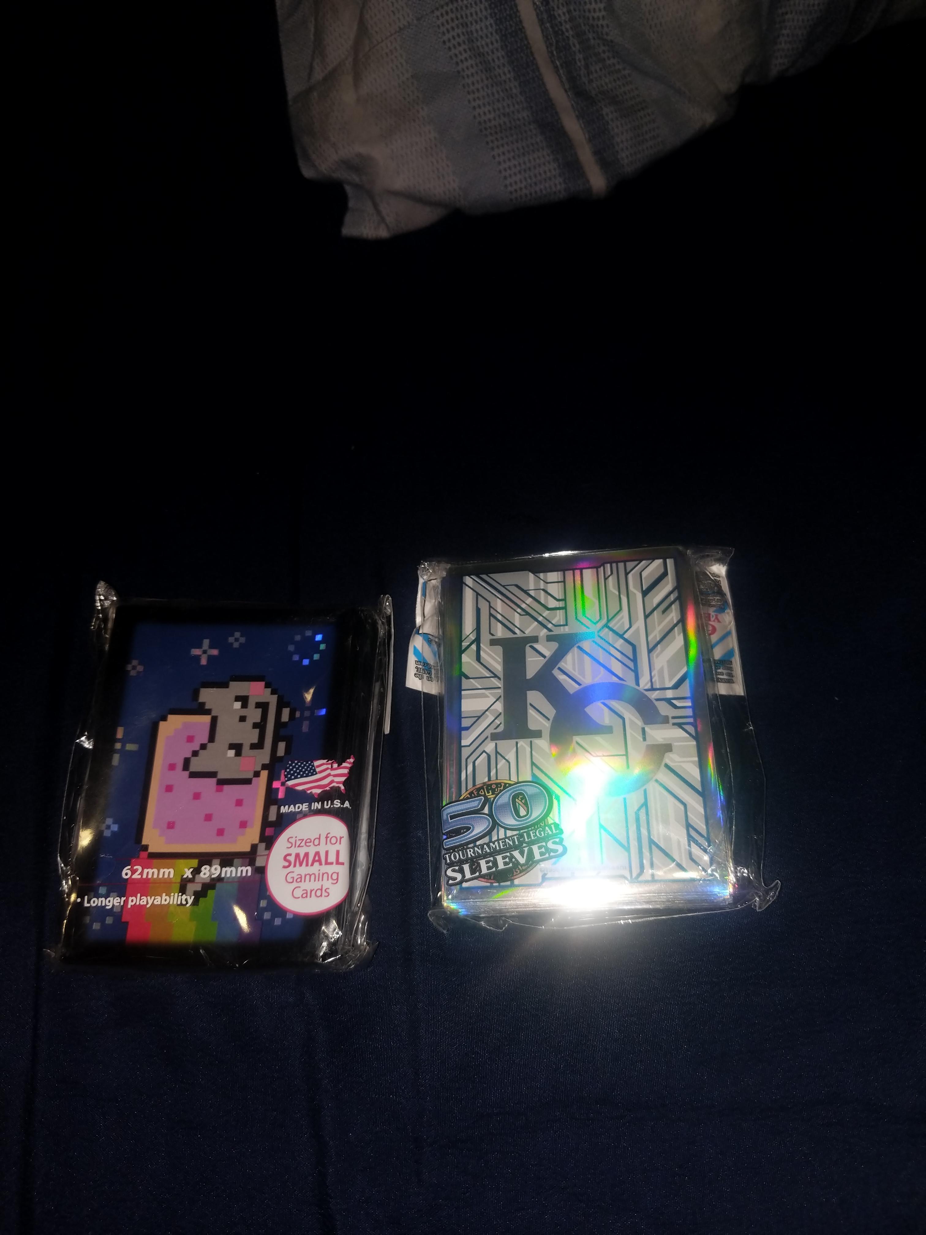 What sleeves should my extra deck be? yugioh