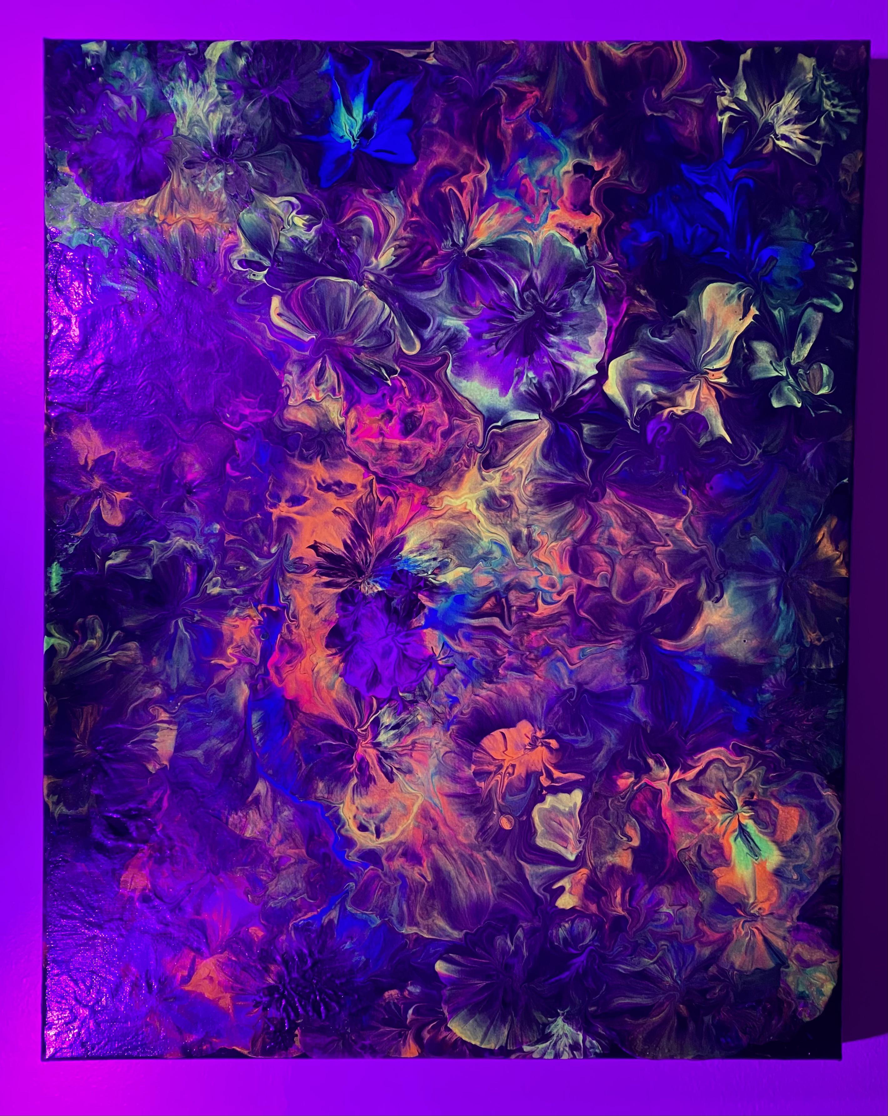 My first pour. Arteza premixed. Black with neon that really shines