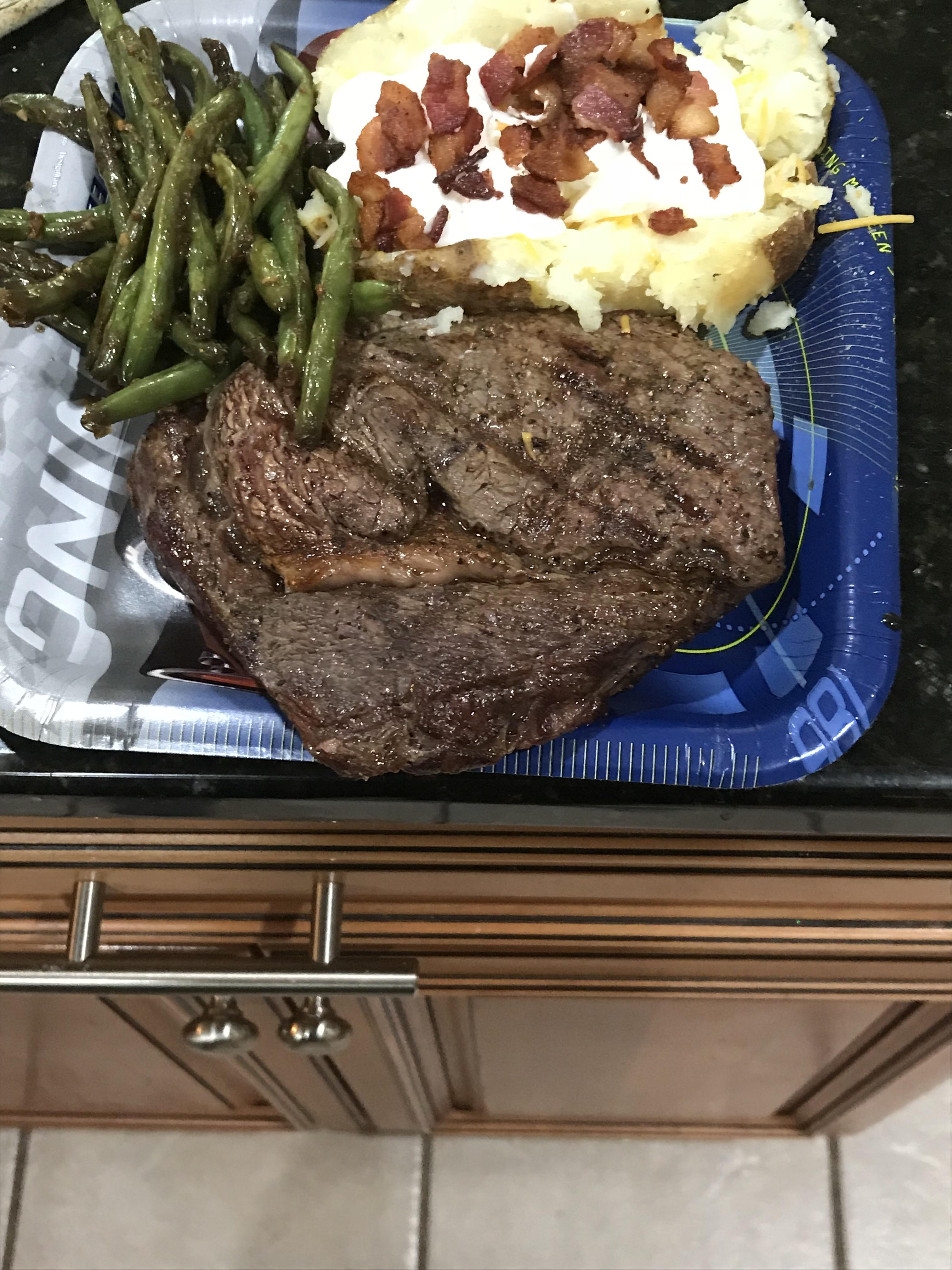 Dinner last night 😋 r/steak
