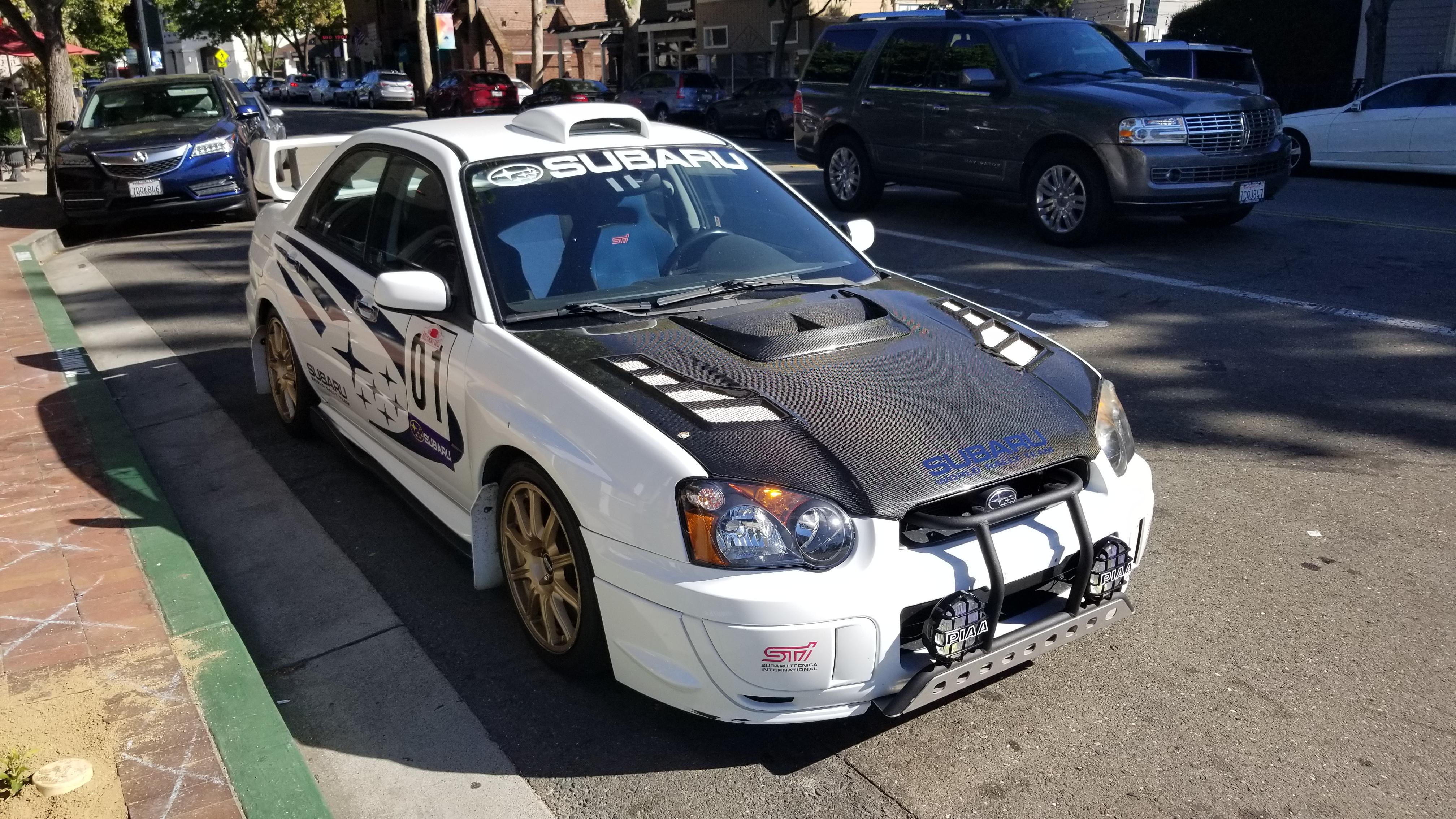 Saw this Awesome WRX Yesterday (Yes the Roof Scoop is Functional