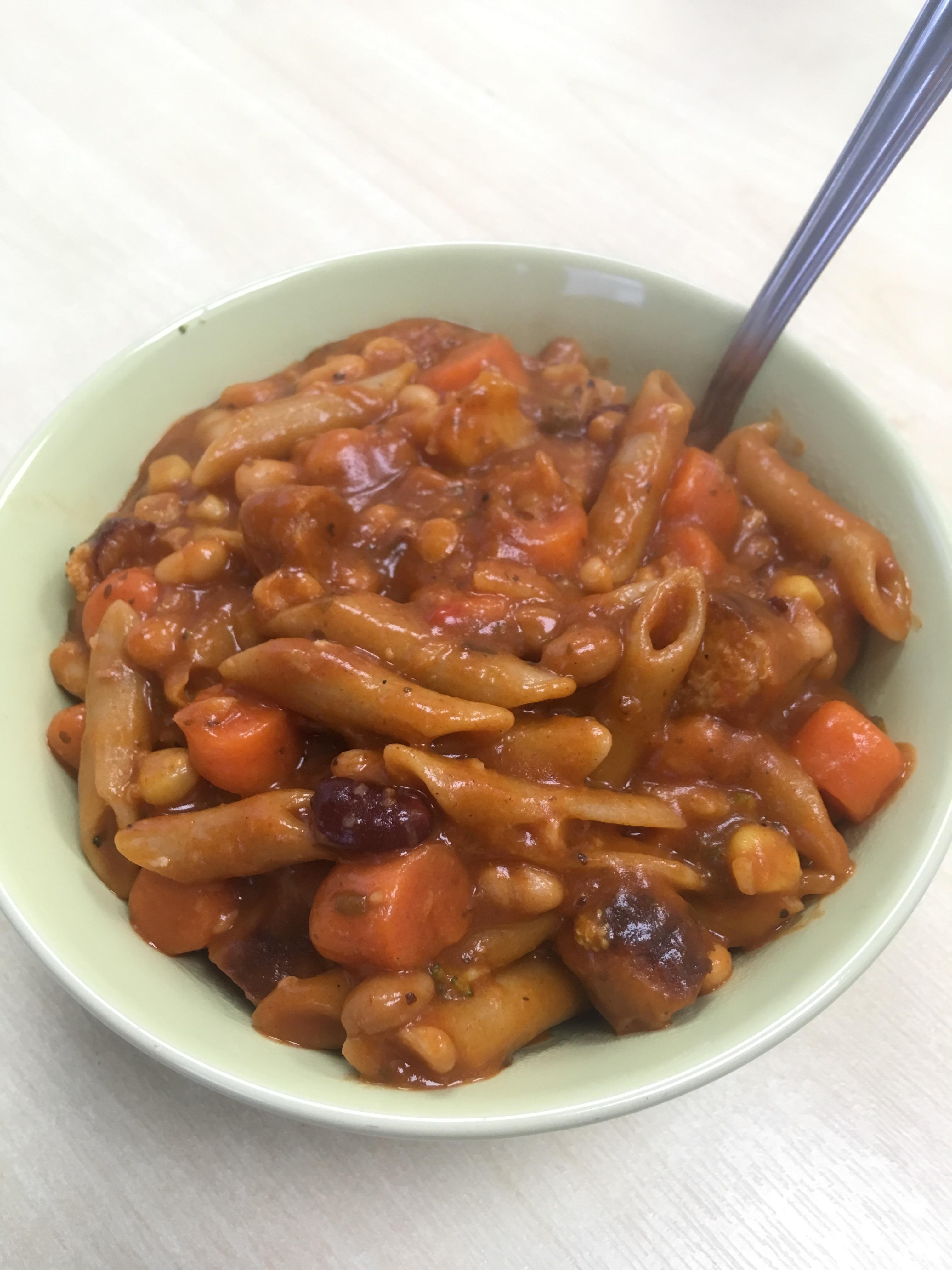 Sausage and chilli pasta 630 calories r/1200isplenty