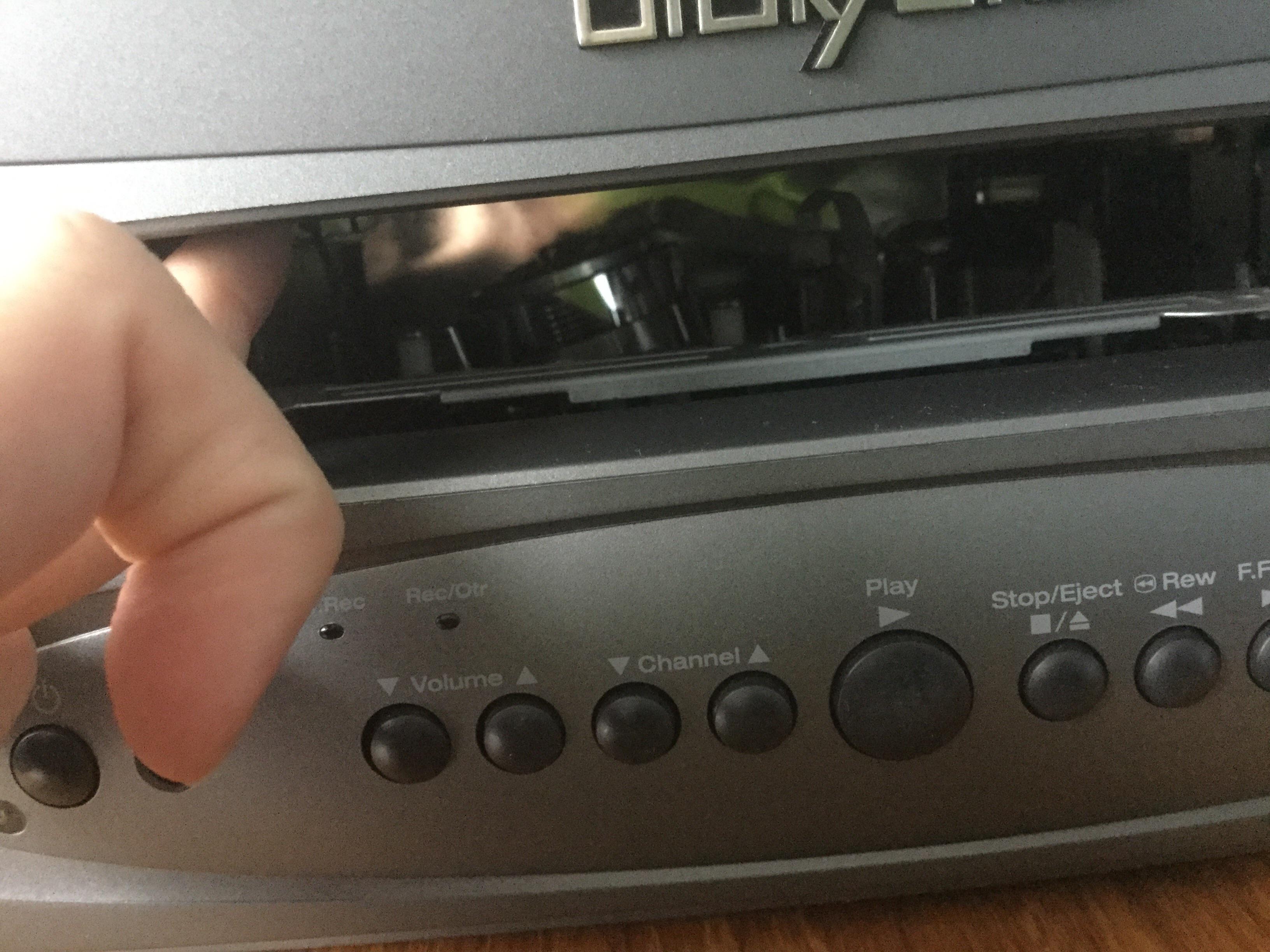 Is the inside of this VCR good, or is the placement of that tape thing