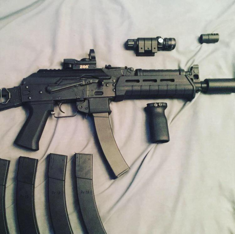 LCT PP1901 with Magpul MOE Handguard r/airsoft
