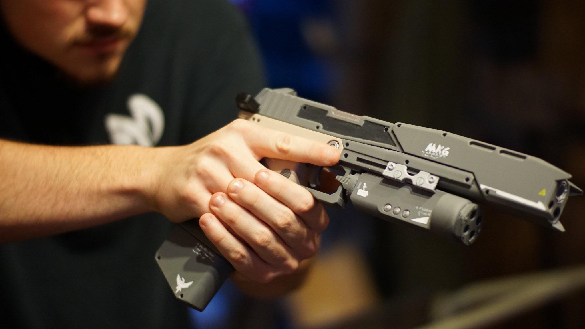 Titanfall Smart Pistol Airsoft