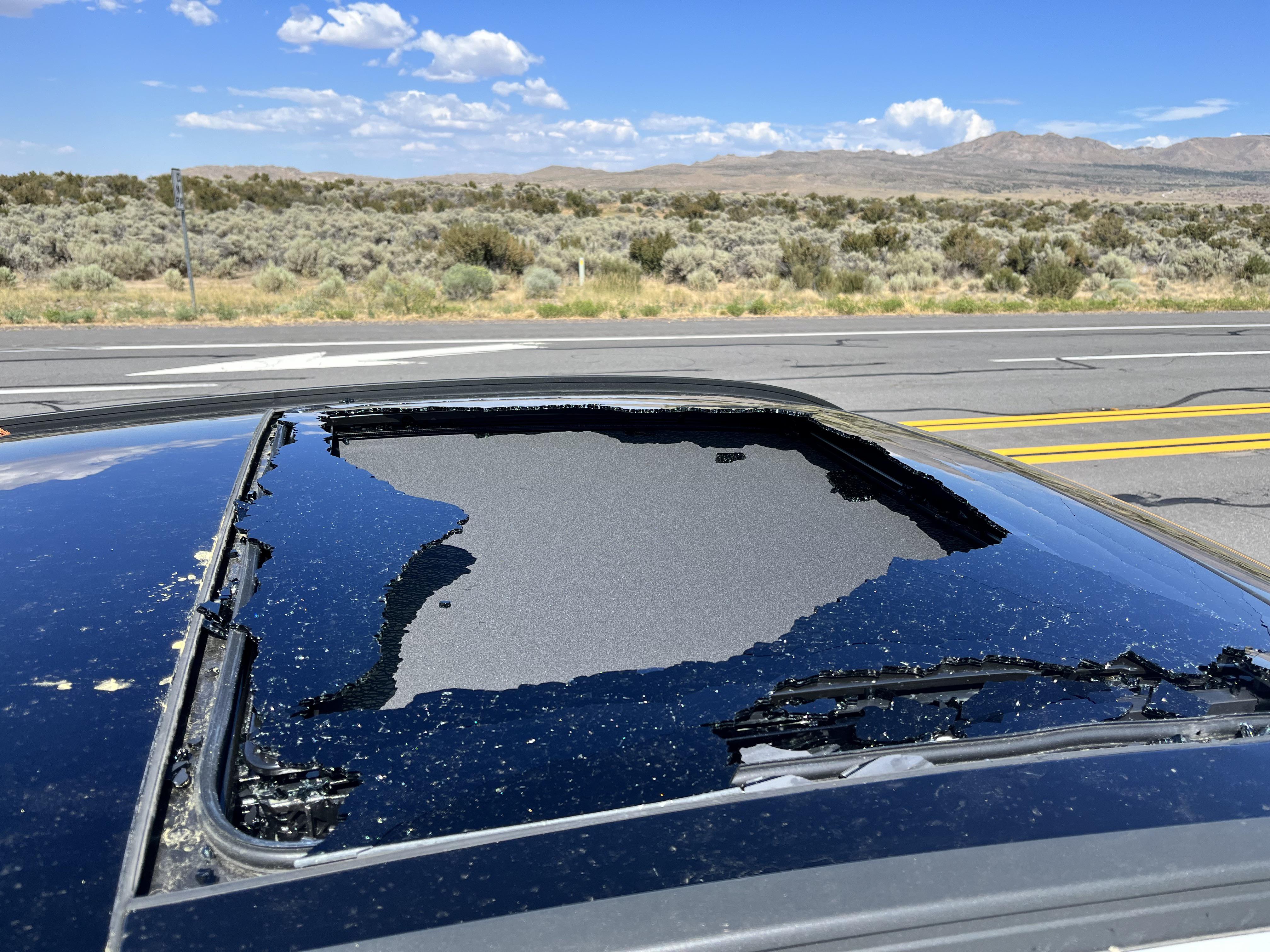 How Much Does It Cost to Replace Sunroof Glass • The Car How