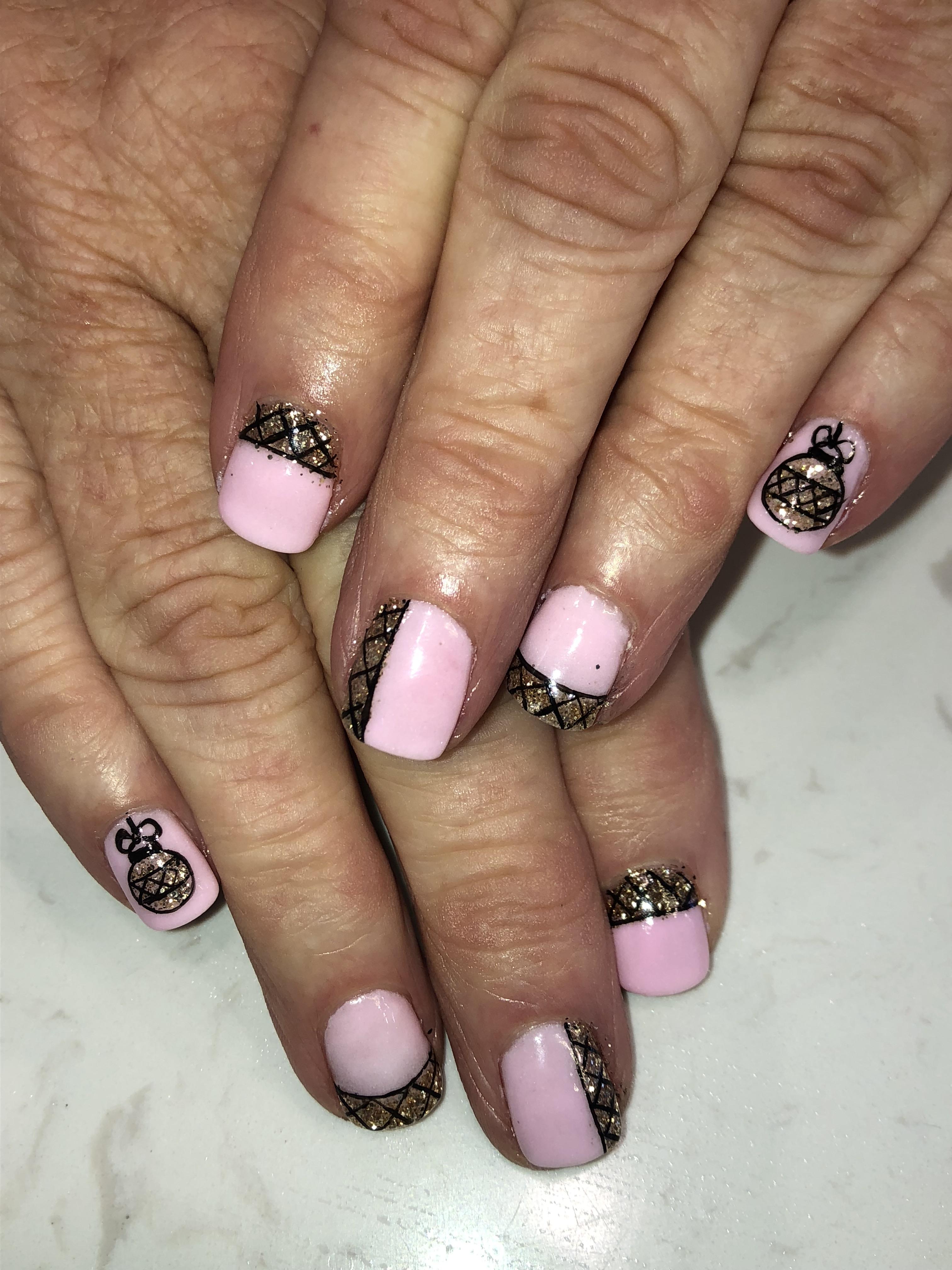 Kiara sky gel dip powder The simple life and pixie dust with hand