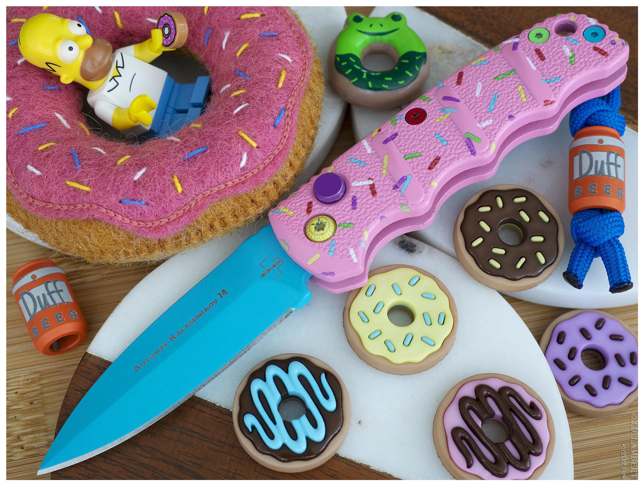 Boker Kalashnikov Dessert Warrior (BladeHQ Exclusive) [2048x1546 Pixels] [OC] Knifeporn