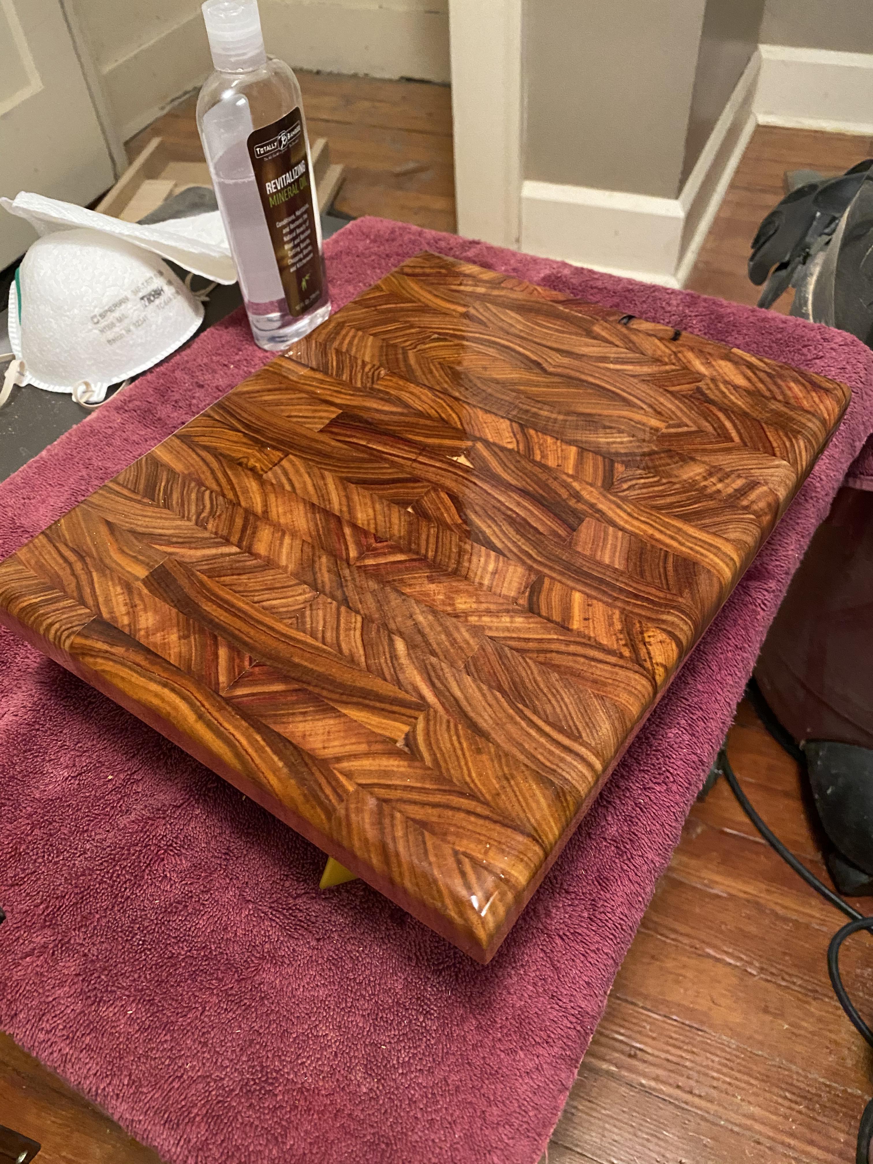 Canary wood end grain cutting board r/Cuttingboards
