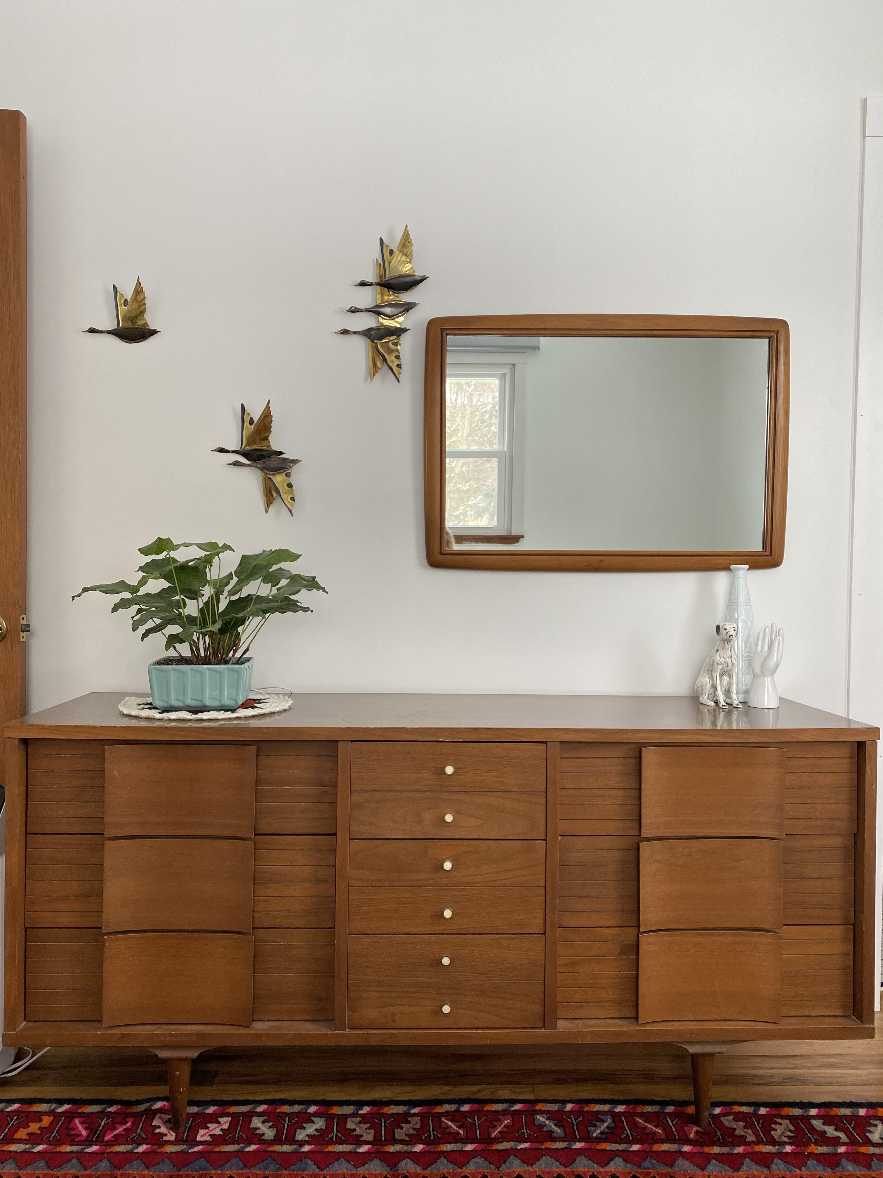 Fully Thrifted Bedroom Dresser Set Up r/ThriftStoreHauls