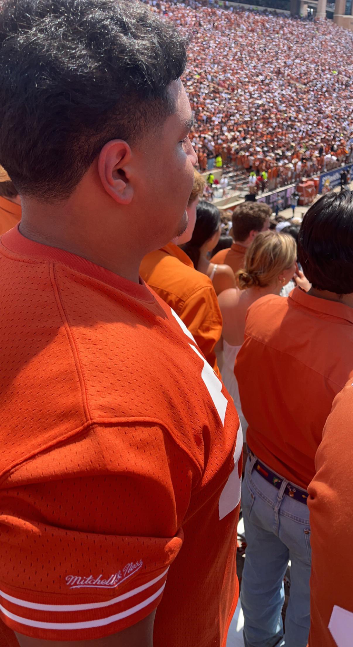 This is the guy who threw the water bottle on the field during play r