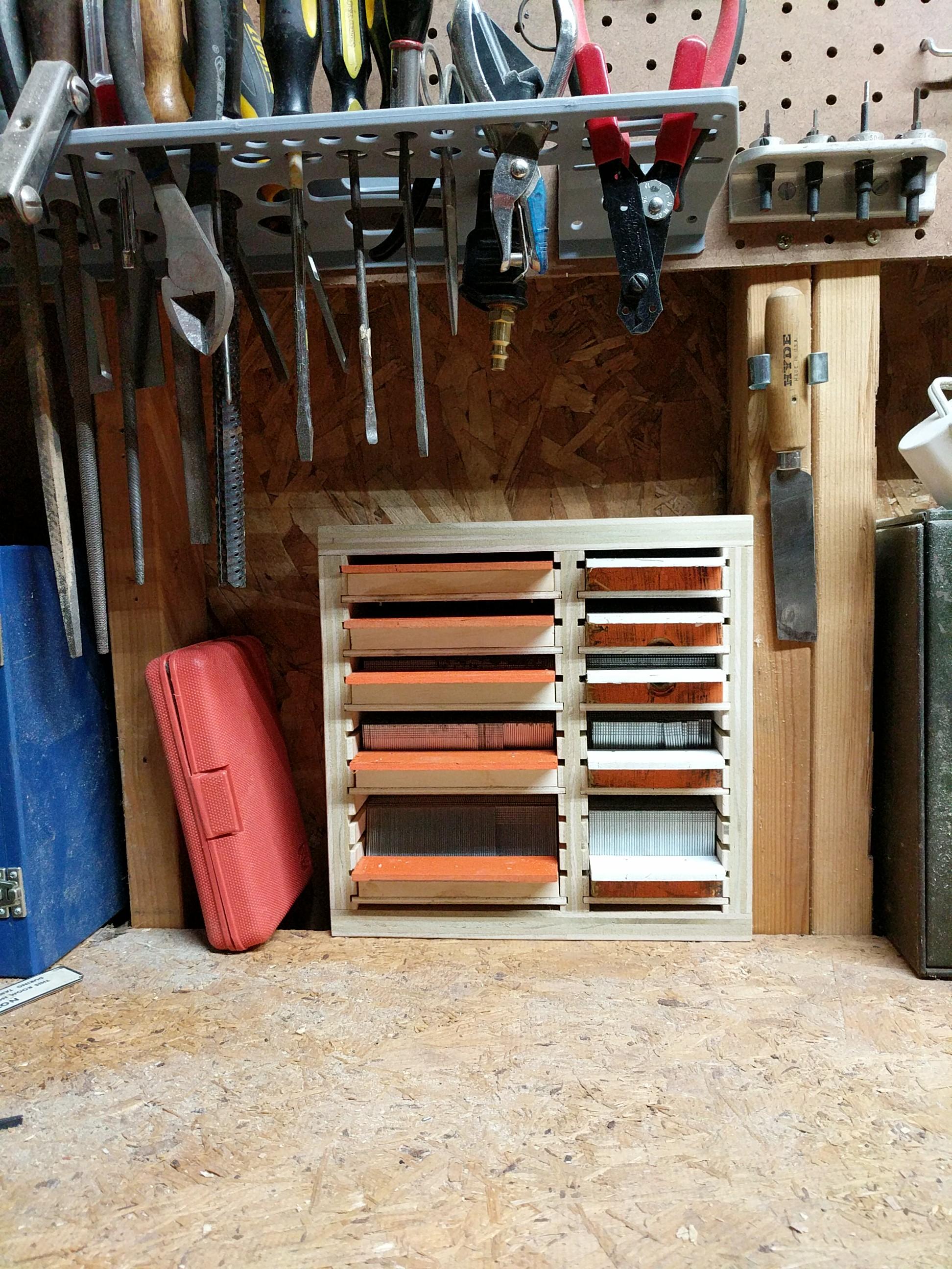 I copied Jackman's brad nail storage design using mostly scraps and I