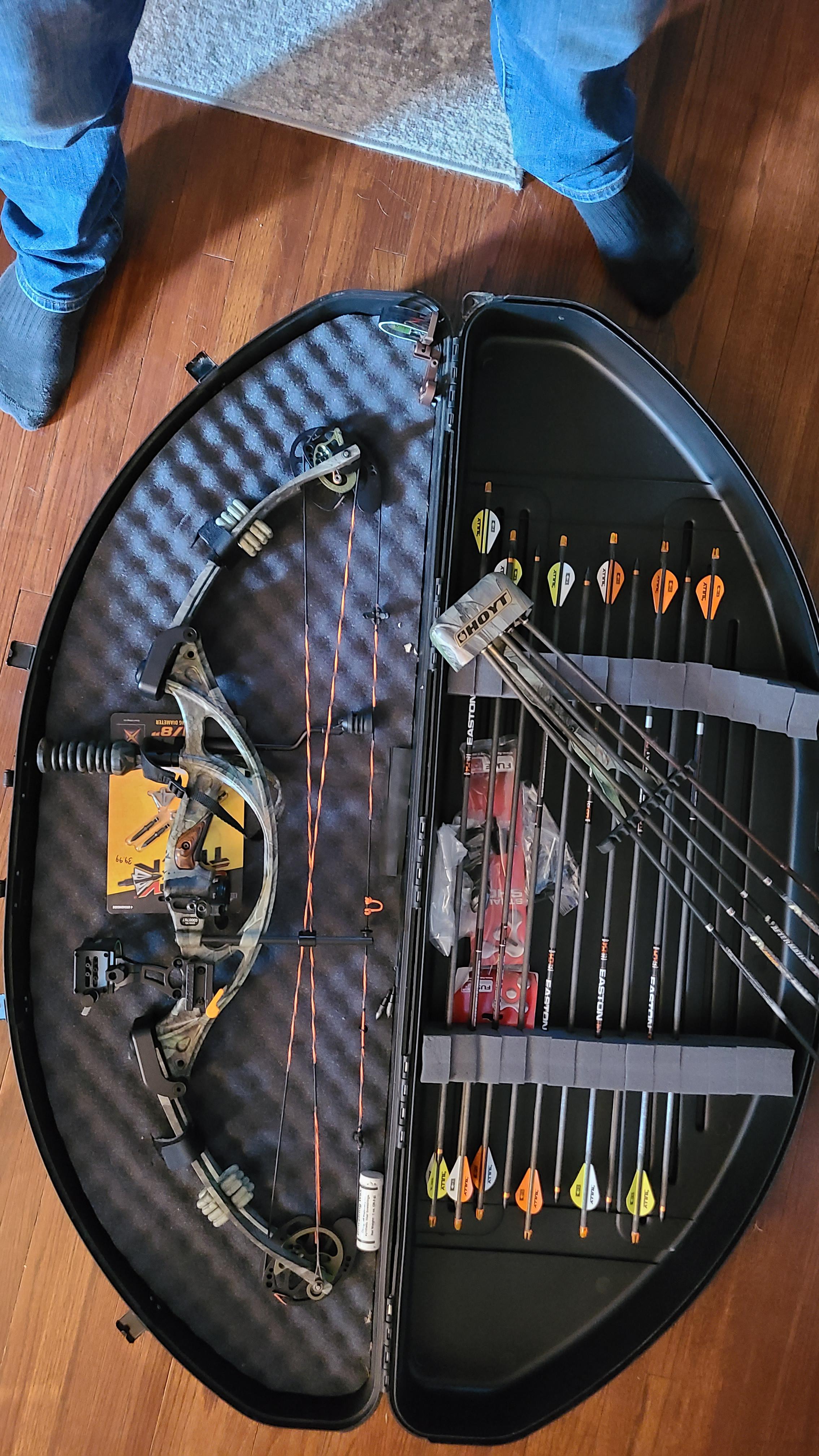 What would be a fair price for this Hoyt UltraSport? Had it restrung this year. Took a nice buck