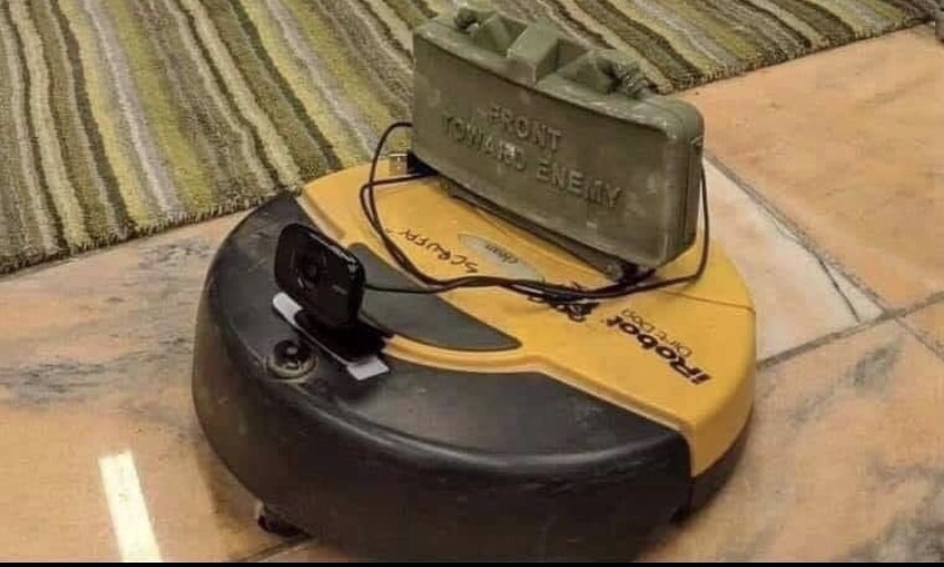 Claymore Roomba will automatically drive to enemies and explode it can