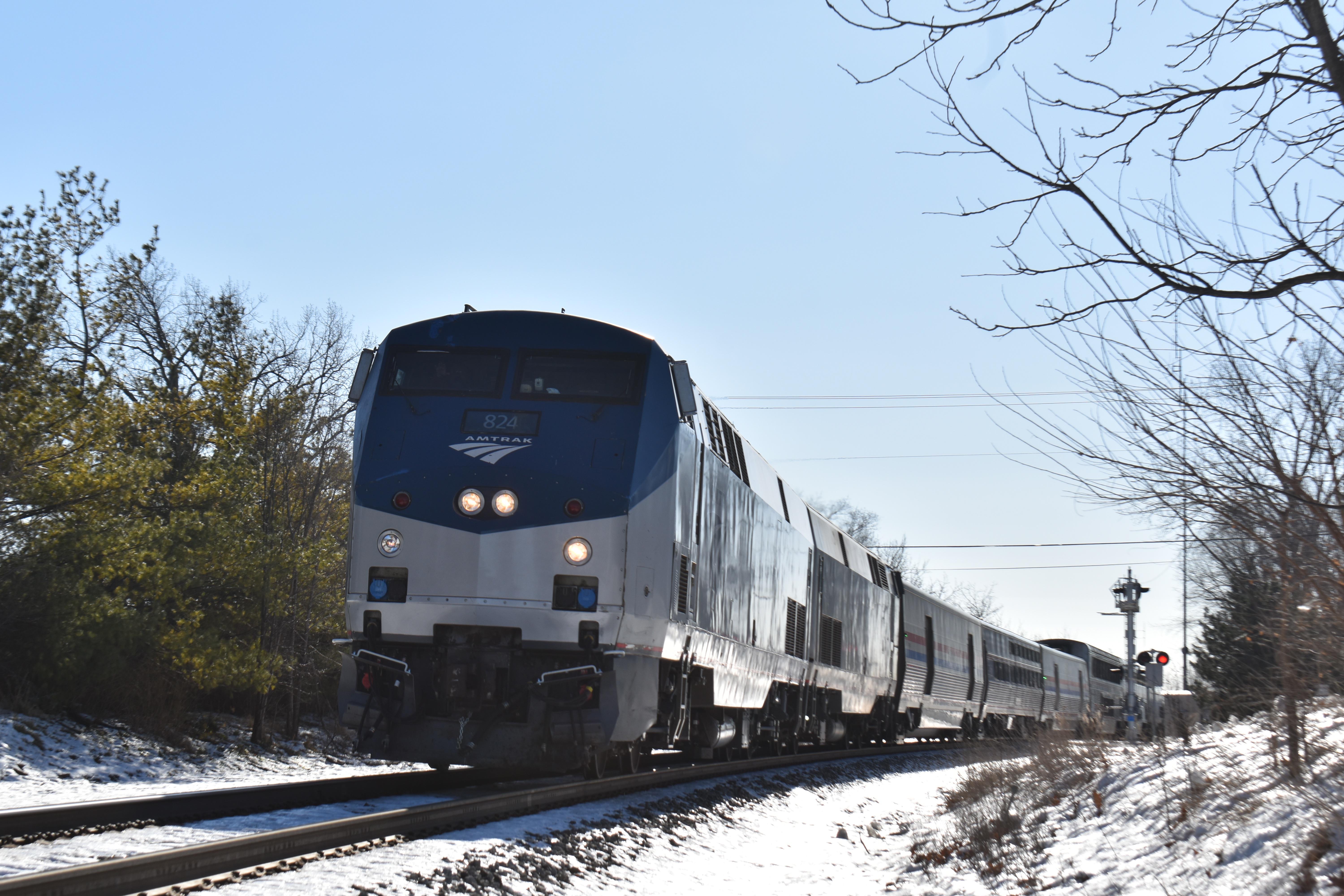 Amtrak P051 with equipment from beech grove hitting the curve at St