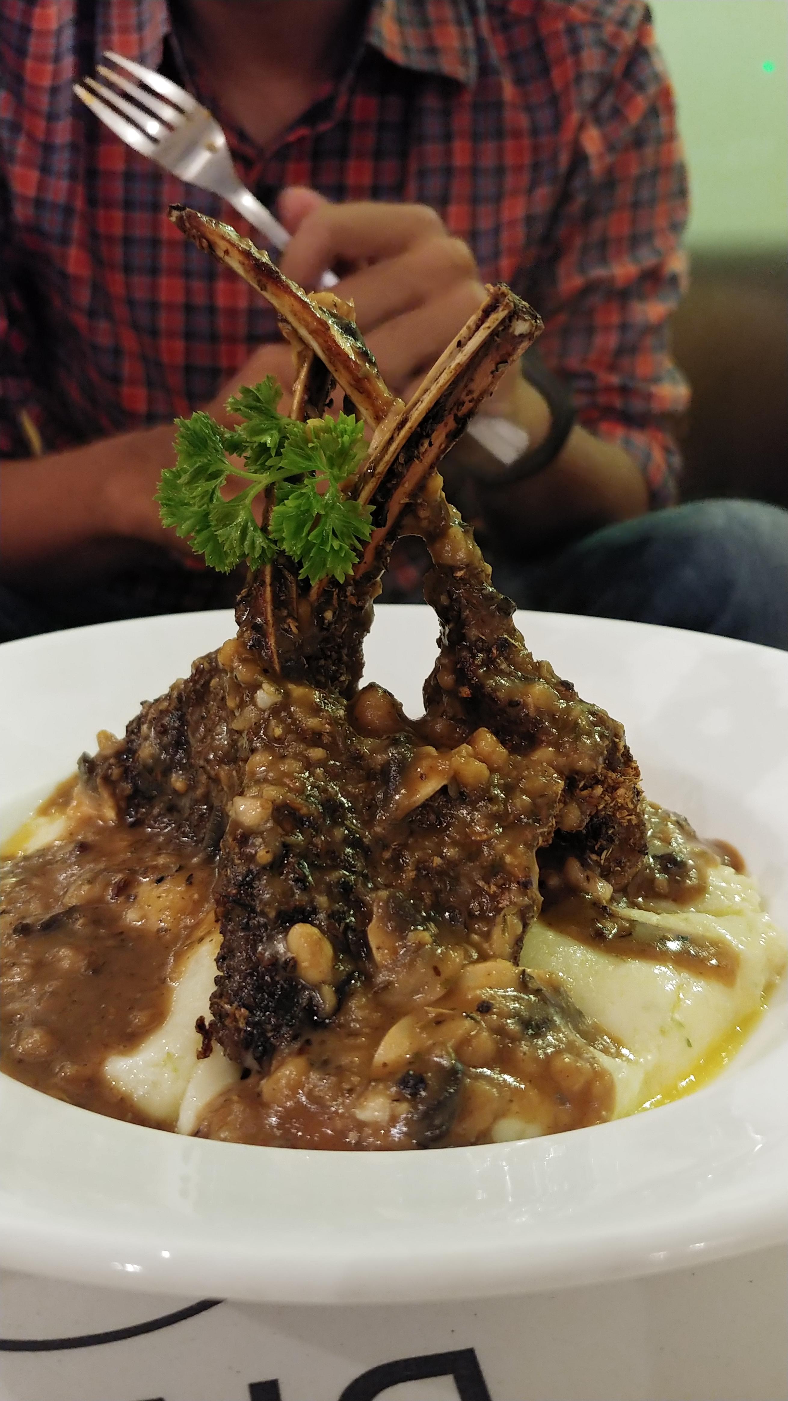 [I ate] Coriander Crusted Lamb Chops r/food