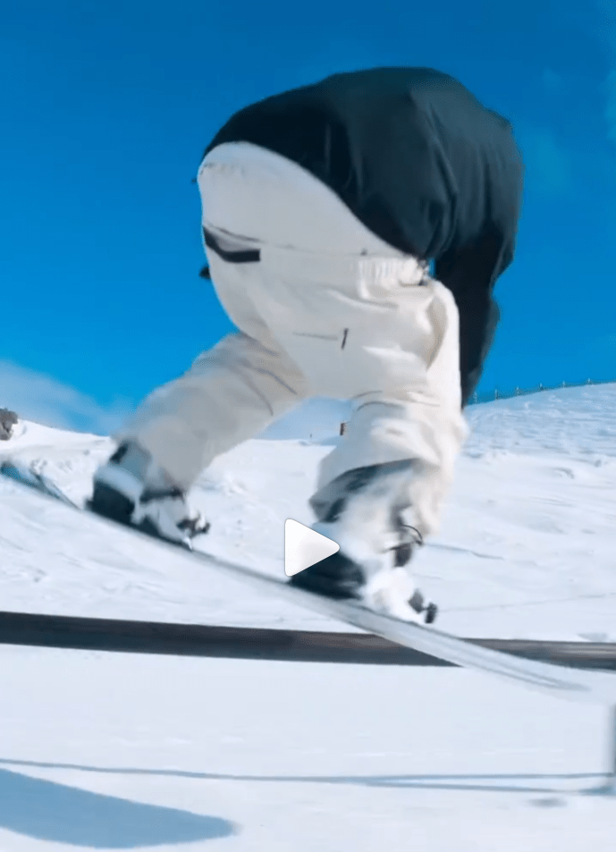 What do I need to look up to get these baggy/sag style pants? r