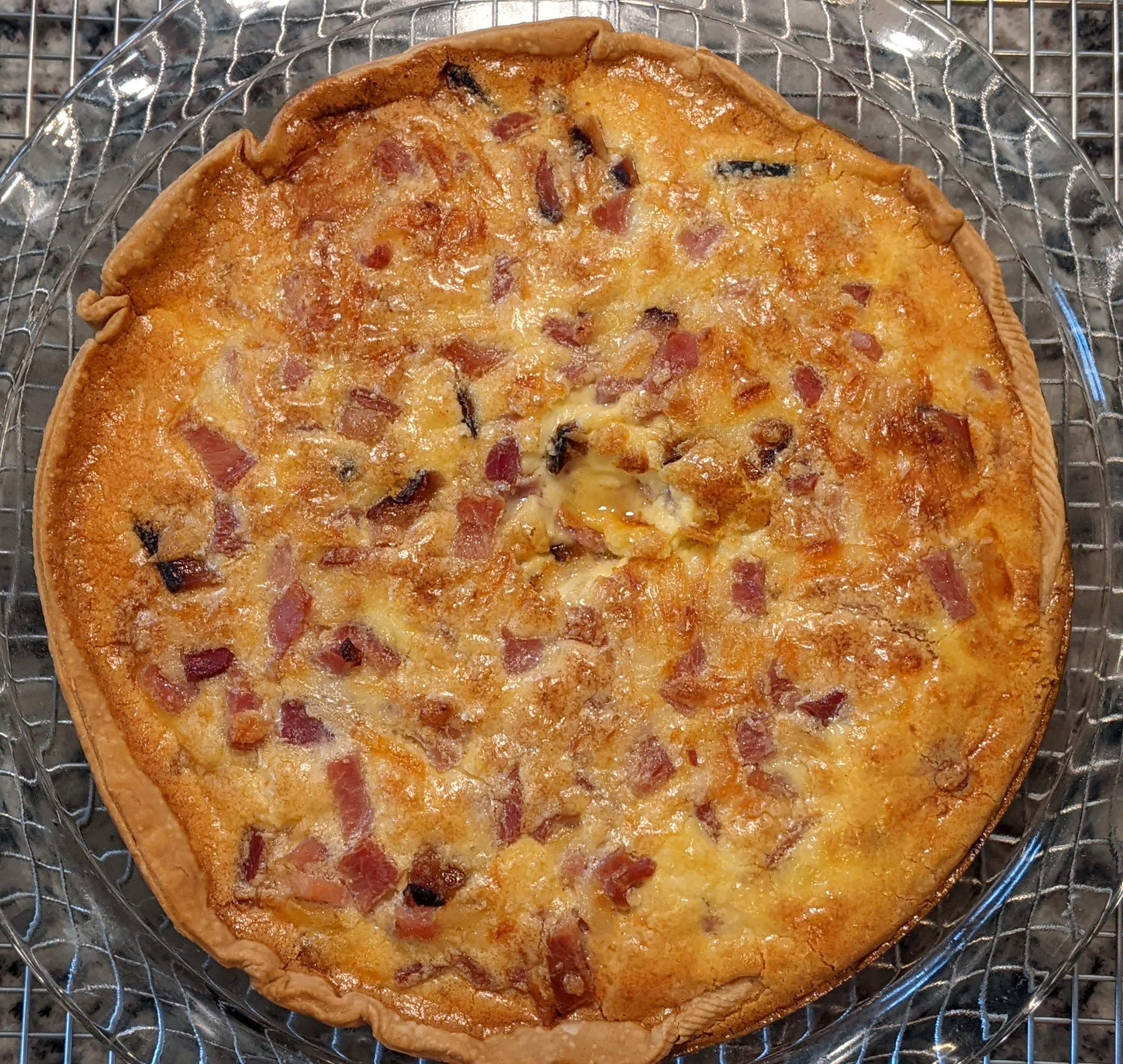 [Homemade] Ham and Gruyere Quiche r/food