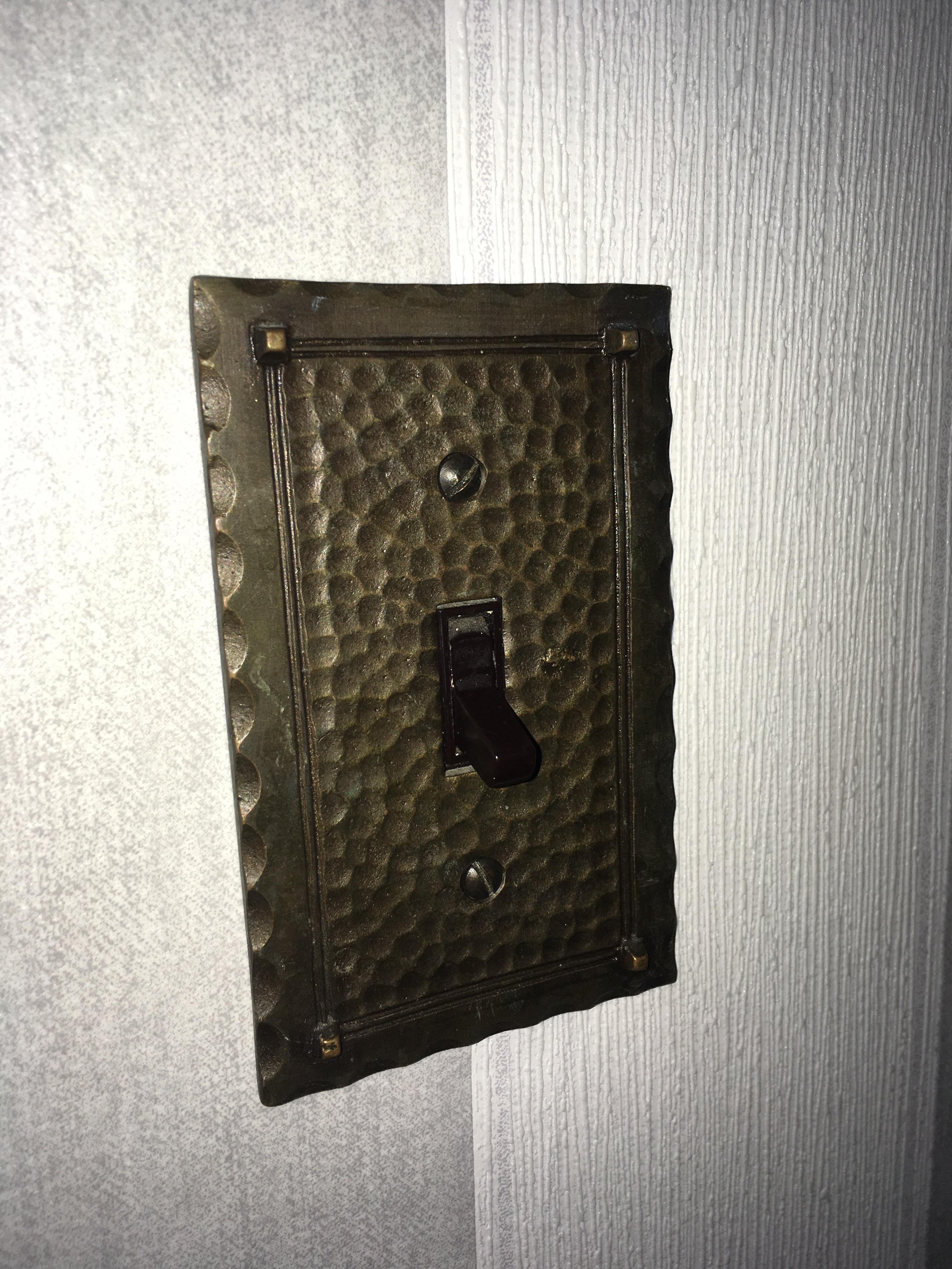 Anyone know the approximate vintage of these switch plates? r/Antiques