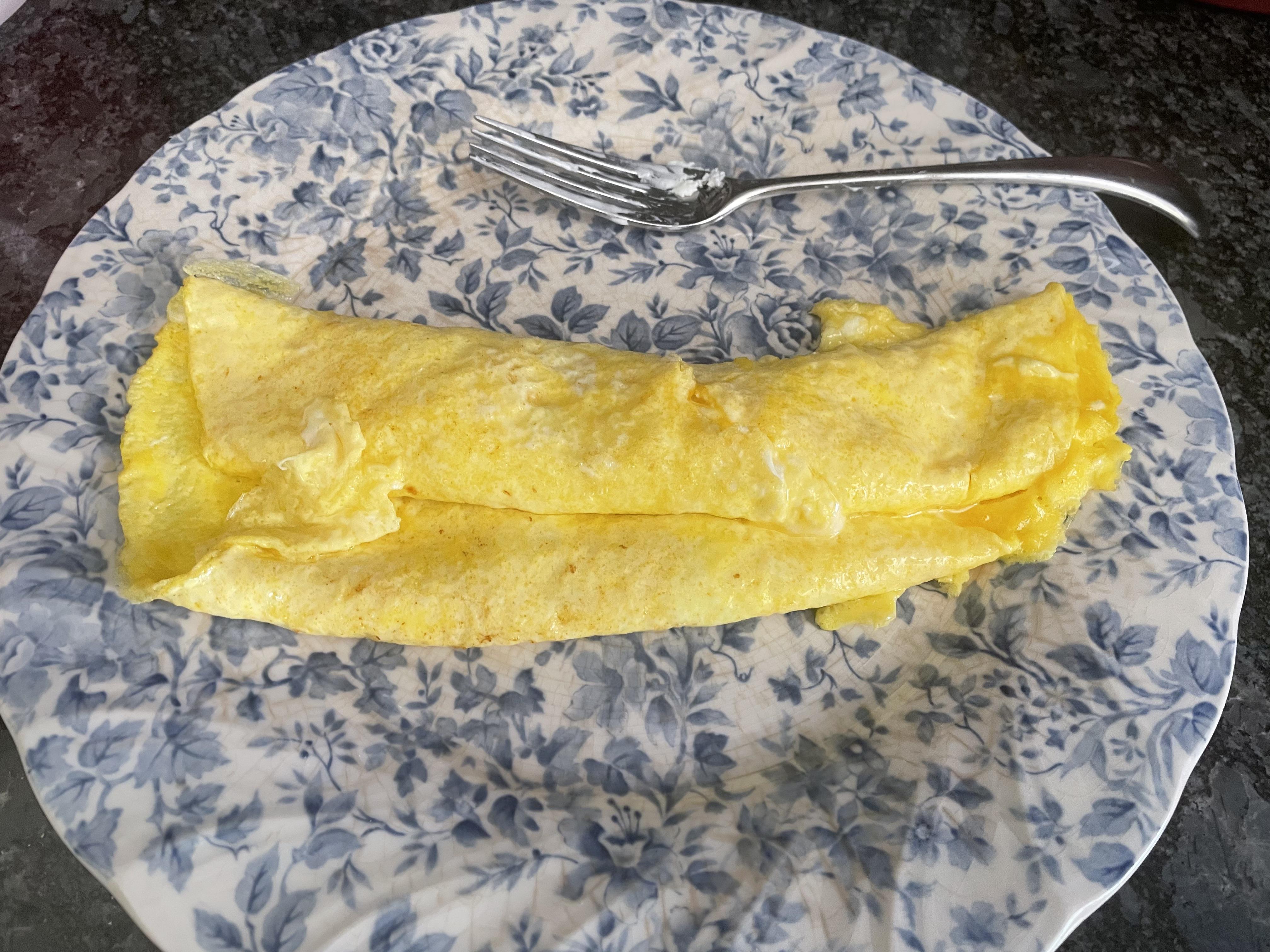 I made a French omelette with goat cheese for lunch today. I know it doesn’t look too exciting