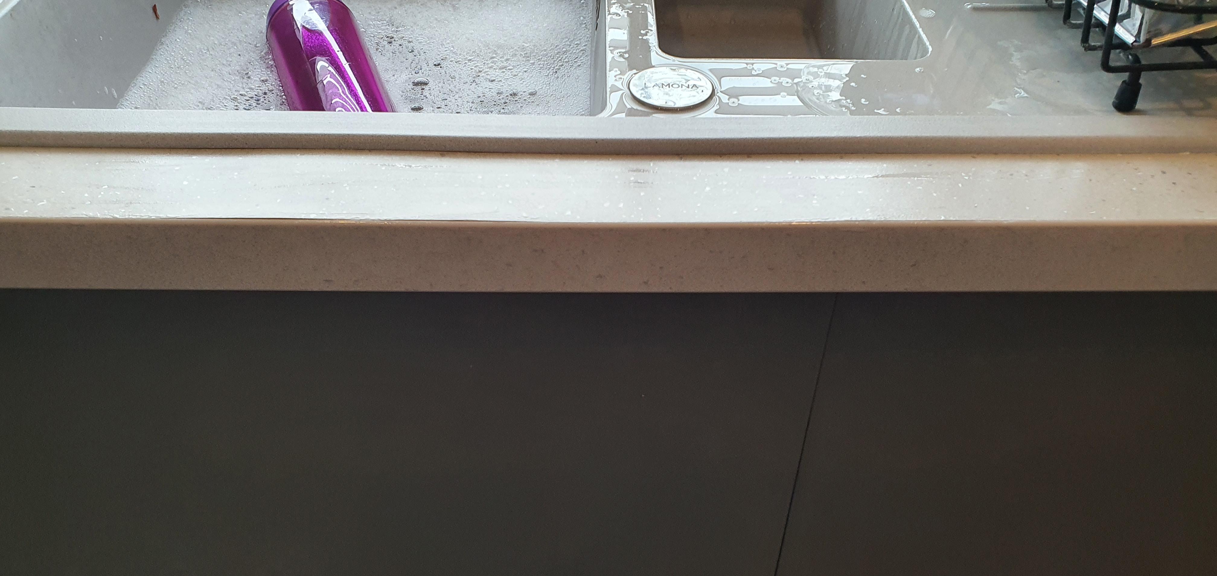 Water damaged worktop, anyway to fix? r/Carpentry
