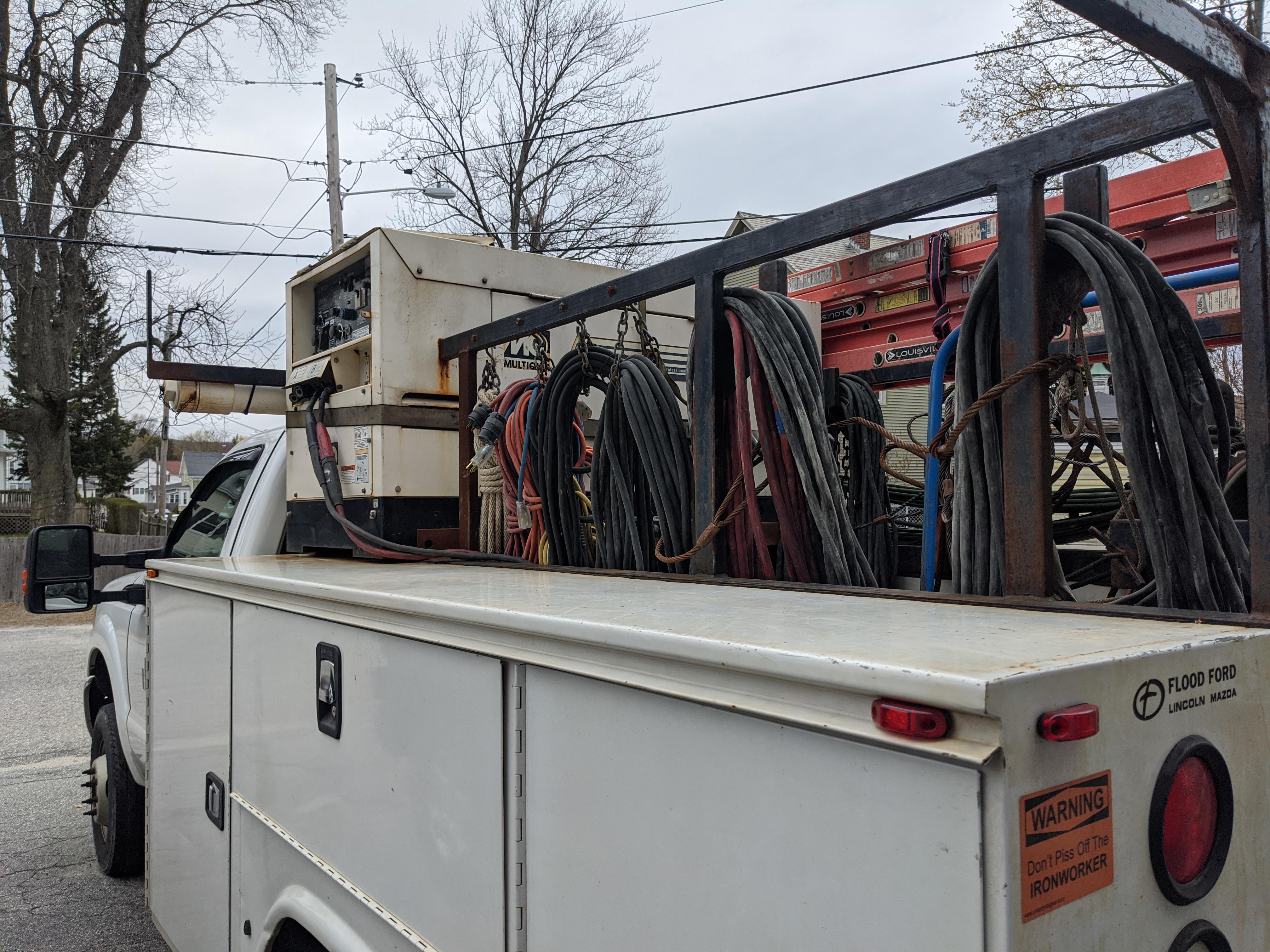 Work whip = Muti-quip, whisper weld. F- 350 super duty. : r/Welding