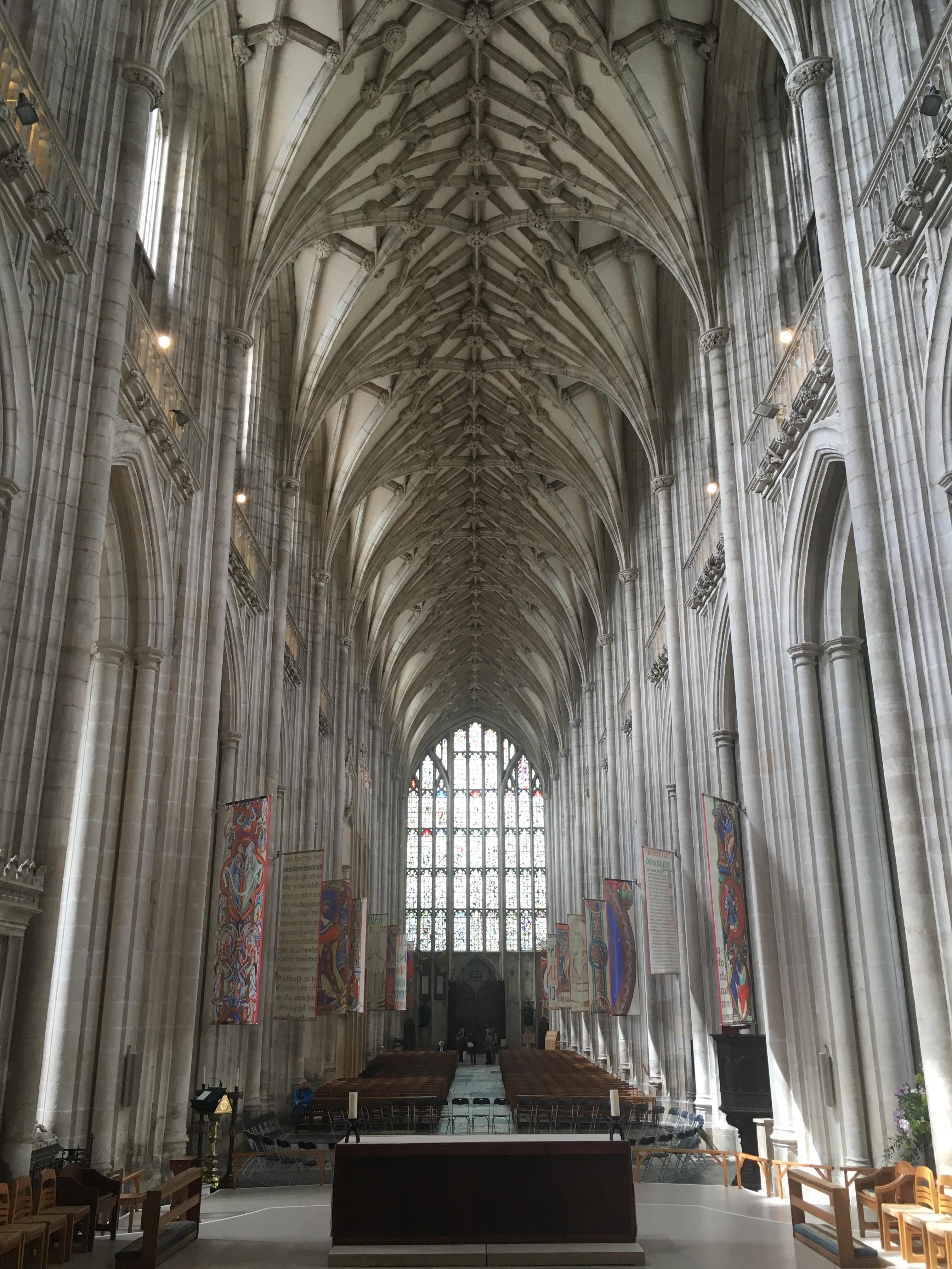 View of the West Window from the Quire, Winchester Cathedral. r/britpics