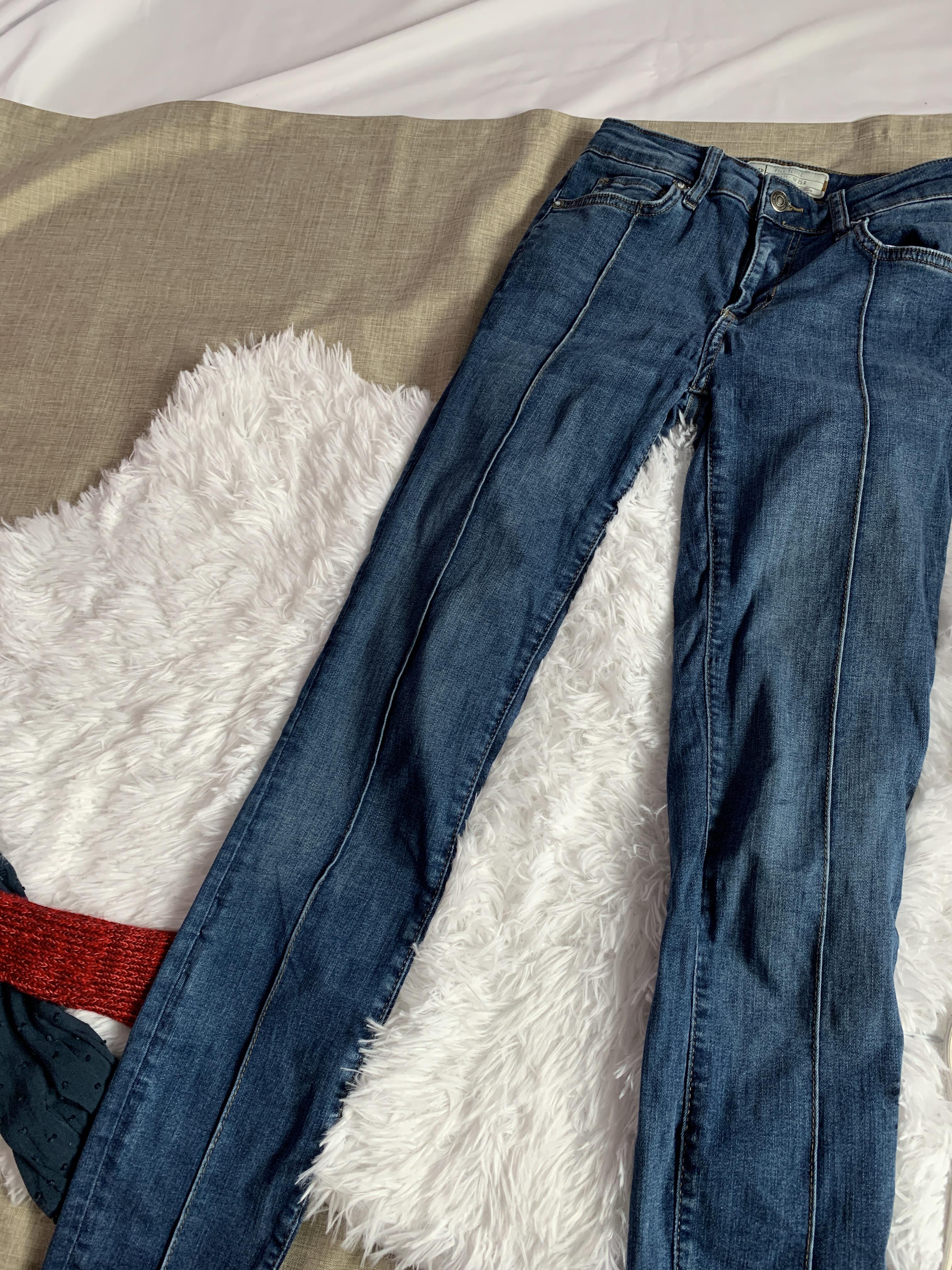 What is the type of seam that goes down the center on jeans called? r