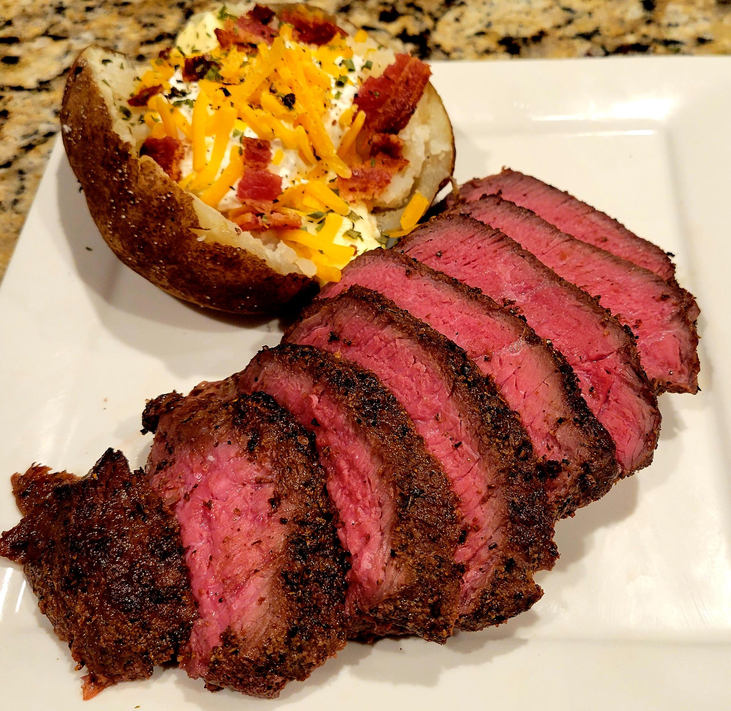 [Homemade] Steak and Baked Potato r/food
