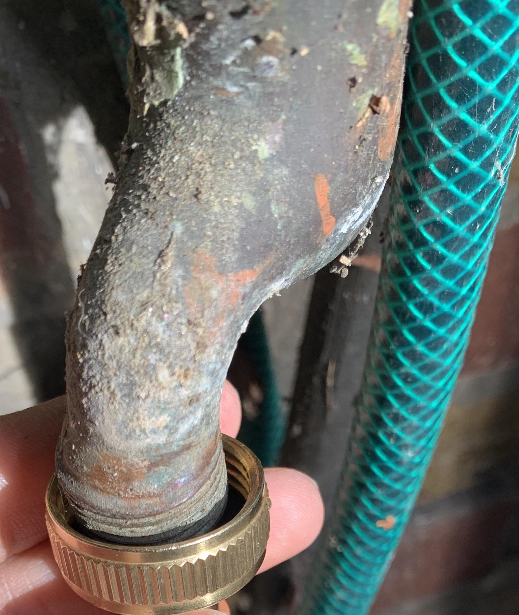 Am I missing something for my garden hose fitting? Got this set from ScrewFix r/Plumbing