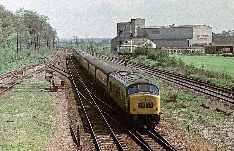 Class 45 “Peak" 45129, with a class47 on the rear, on a northbound