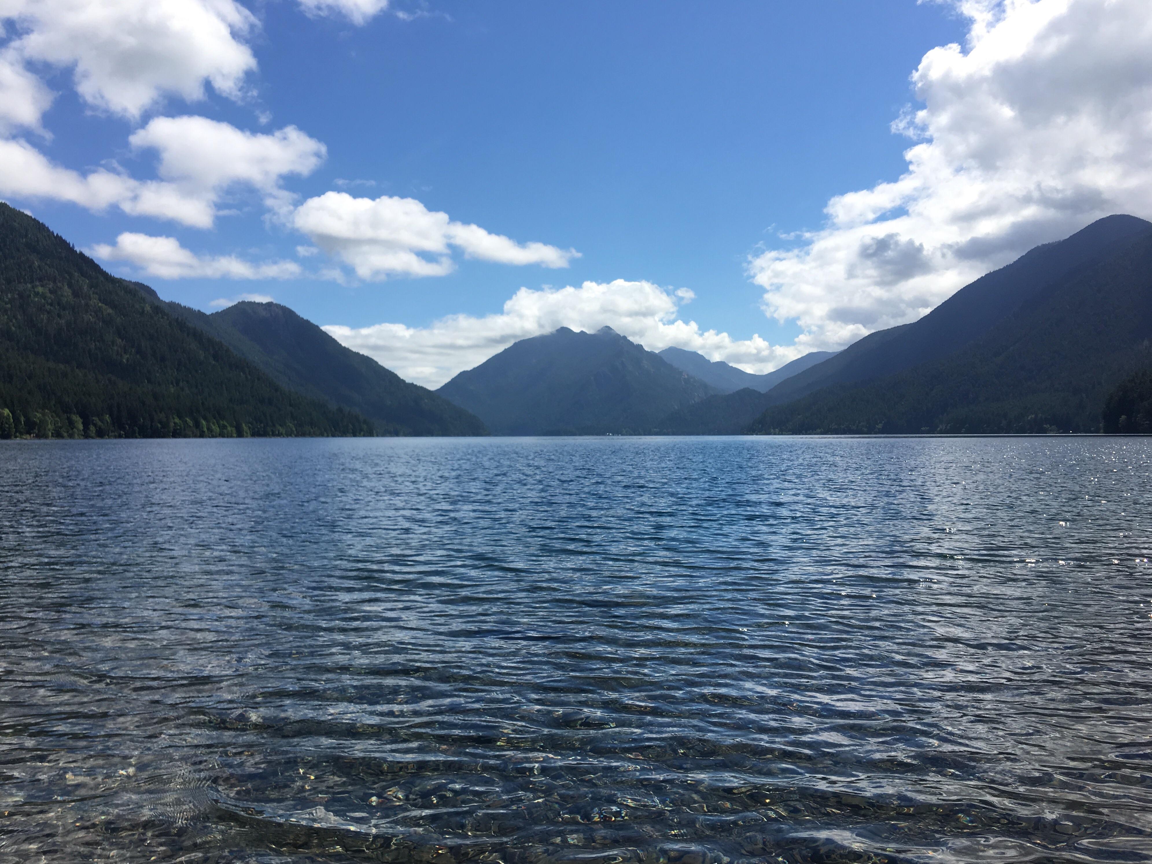 Lake Crescent, WA [3983x2987][OC] r/EarthPorn