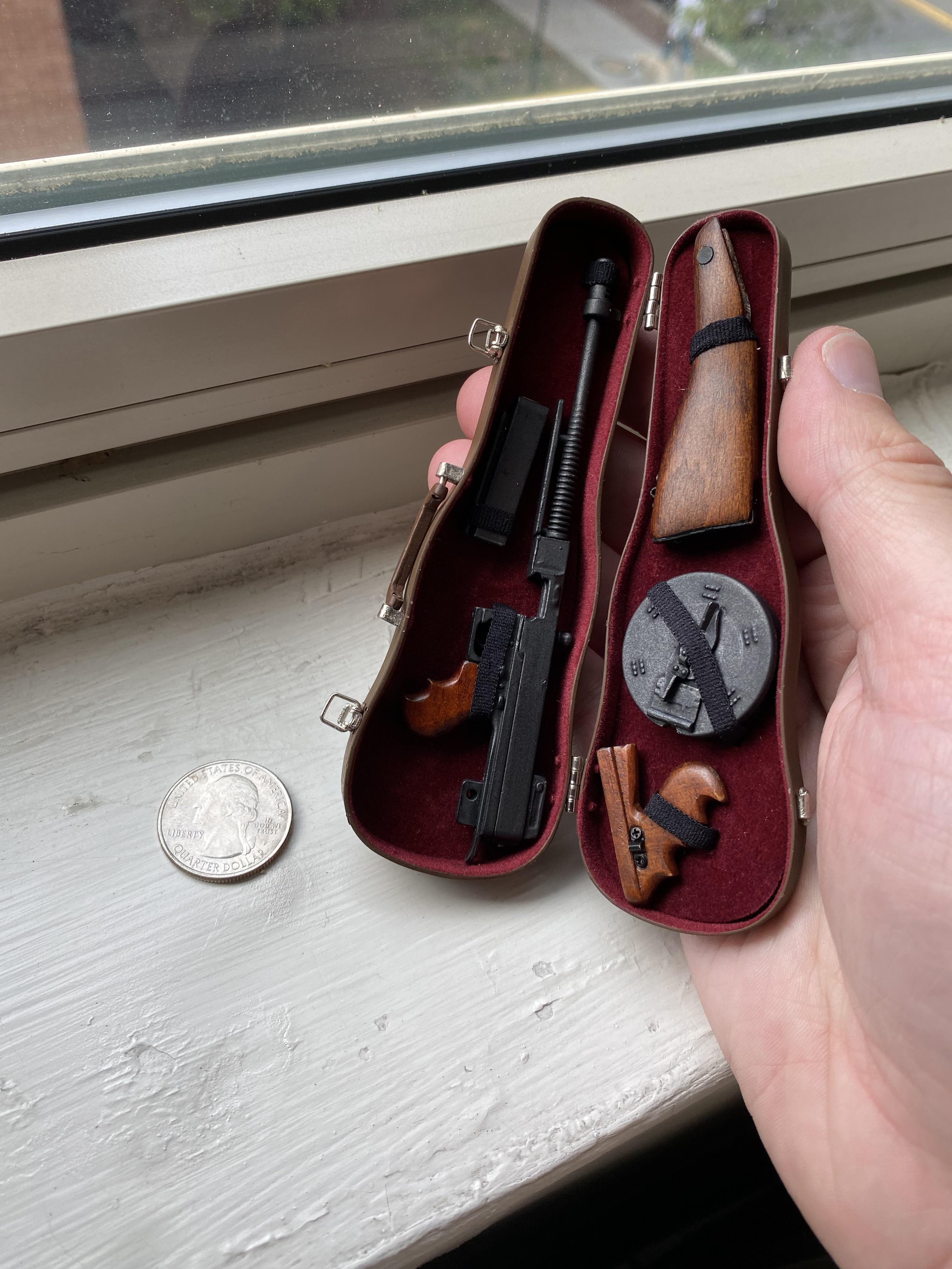 HandSized M1928 Thompson in a Violin Case r/mildlyinteresting