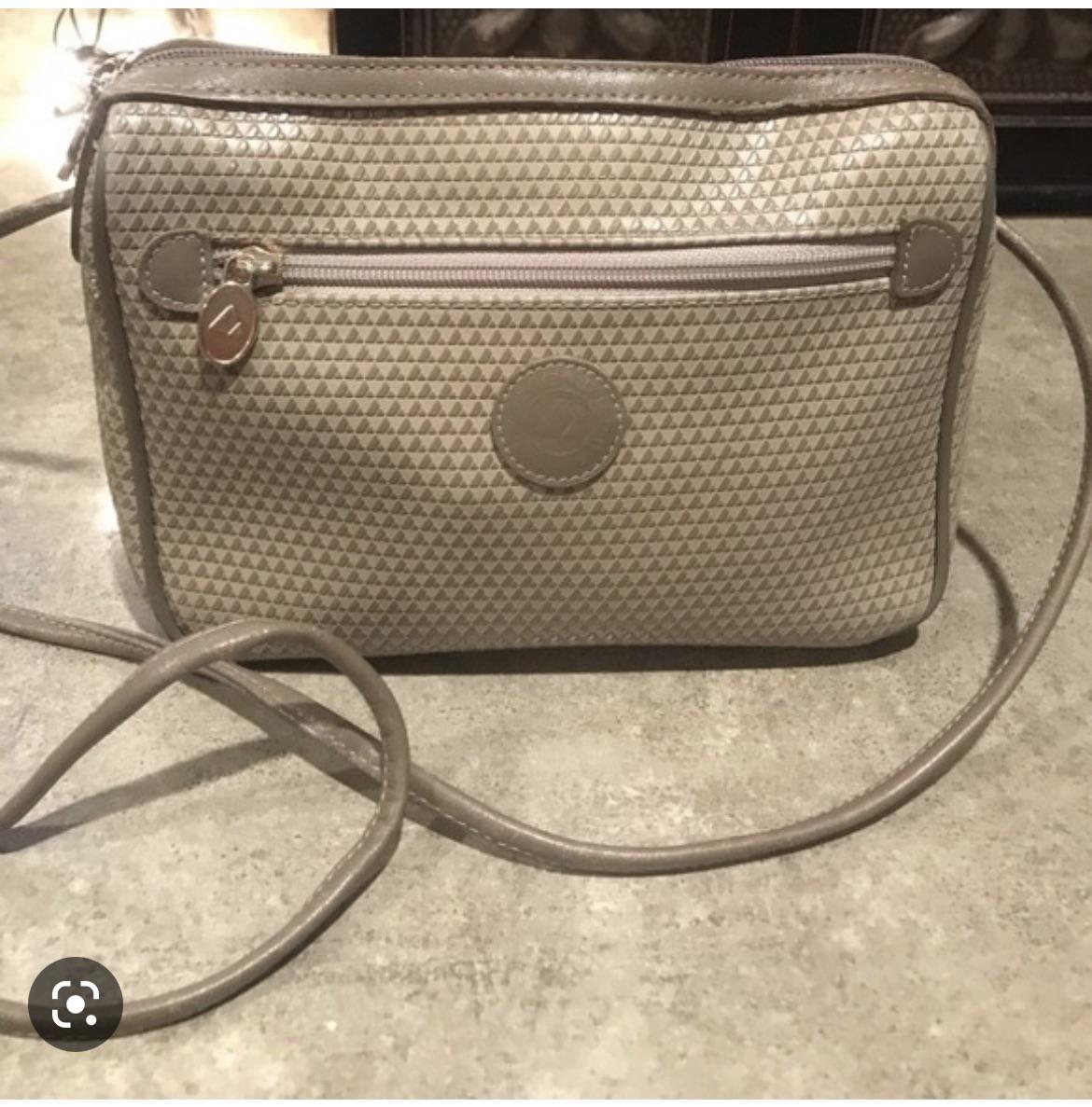 Anyone remember Liz Claiborne bags in the 80s? r/handbags