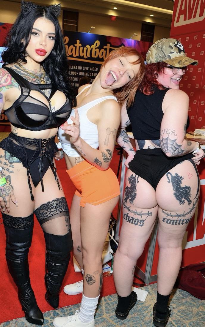 AVN with Lilith Kat, Sabrina Nichole, and Kenzy Kaye : misslilithkat