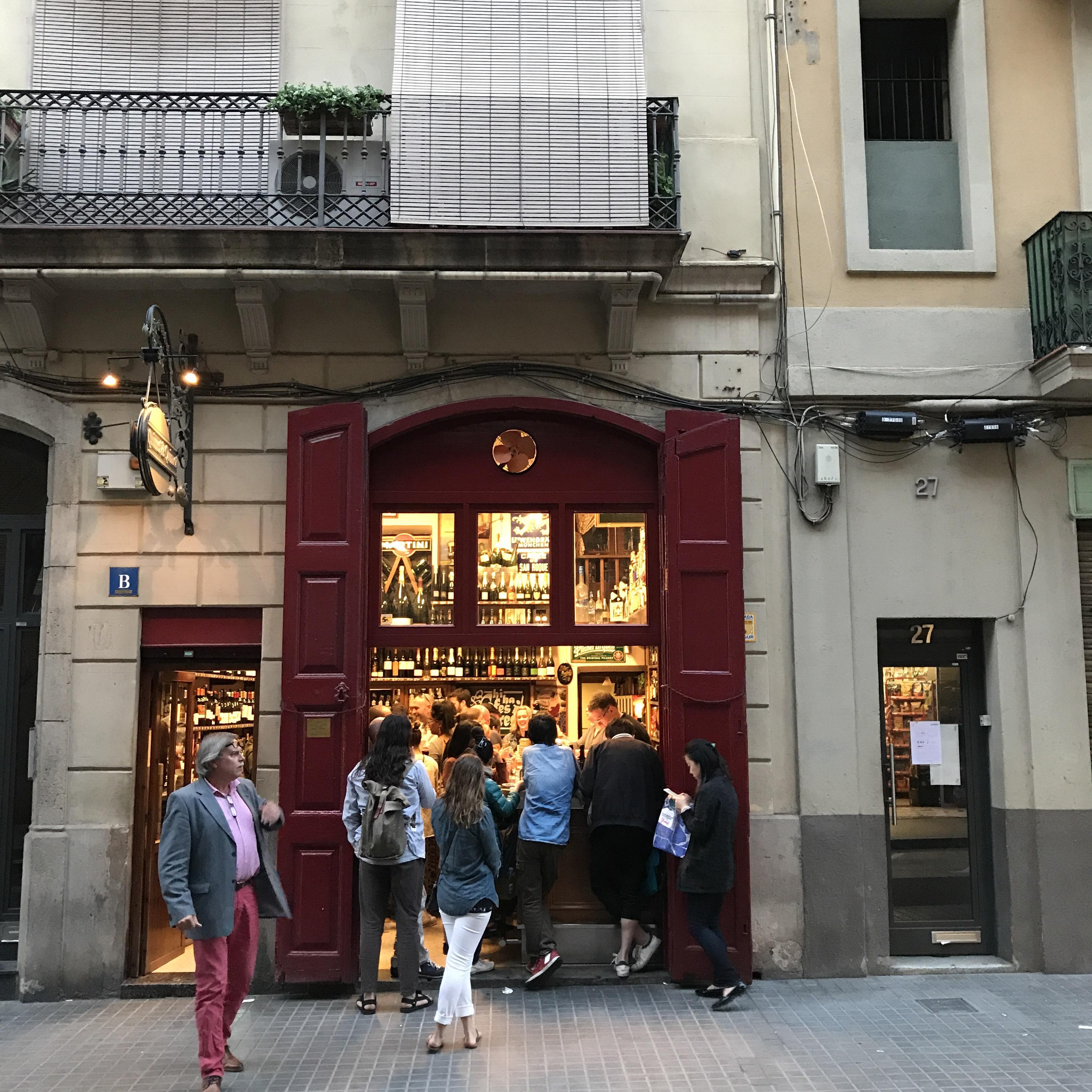 This tapas restaurant in Barcelona. r/CozyPlaces