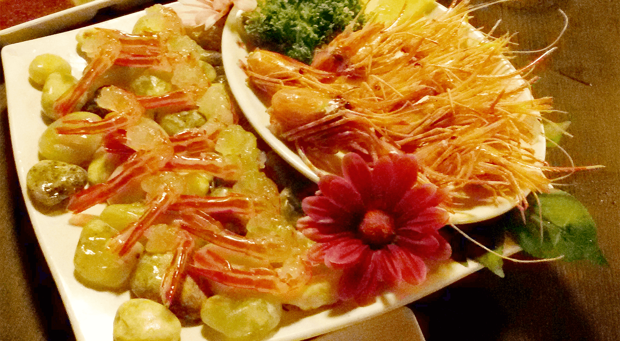 [OC] DeepFried Shrimp Heads in Gangnam [2000x1100] r/FoodPorn