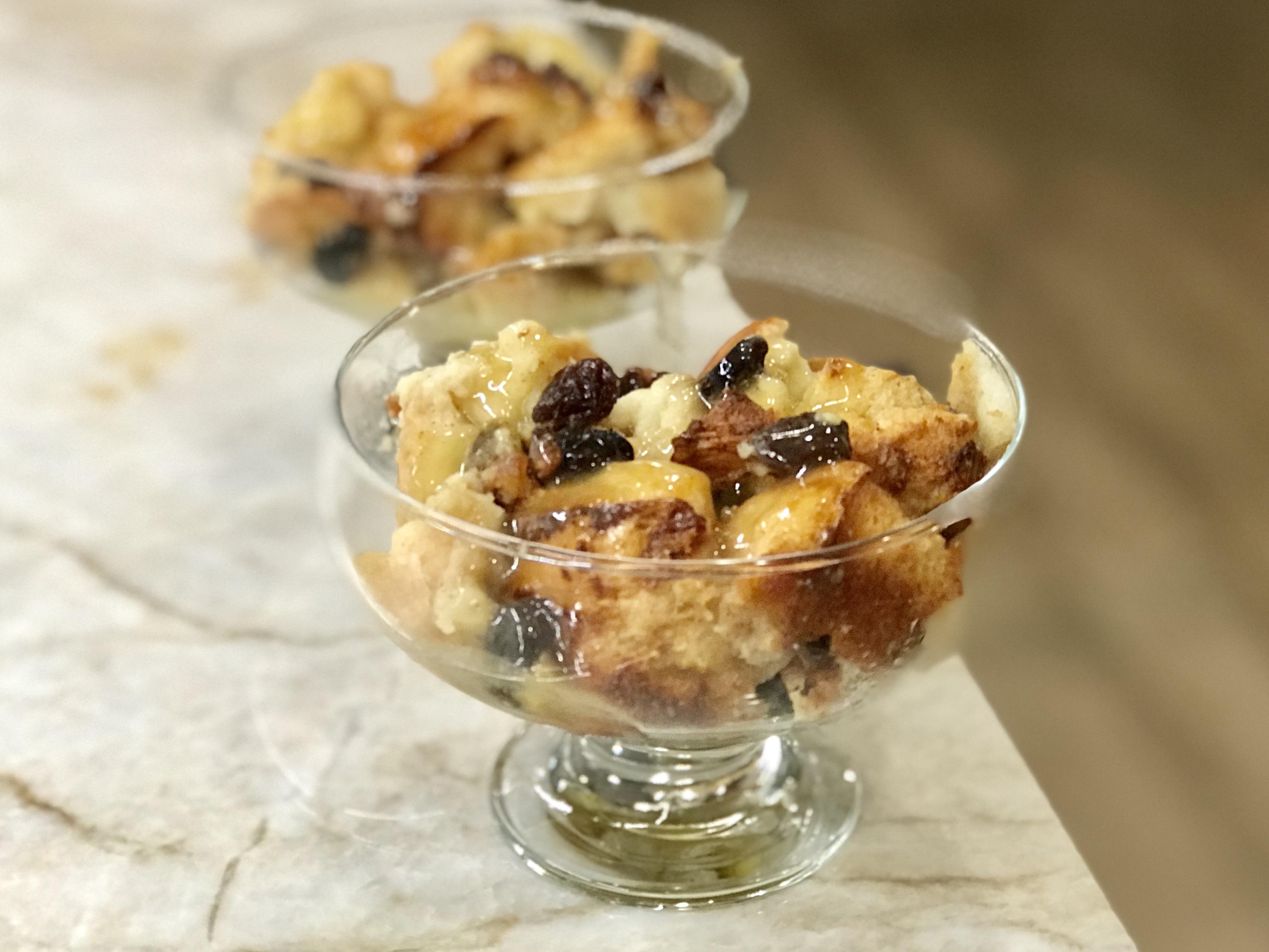 [homemade] Kentucky bourbon bread pudding r/food